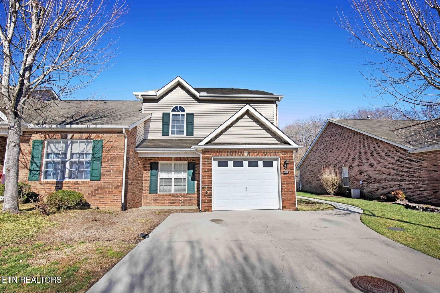6916 La Christa Way Knoxville TN 37921
