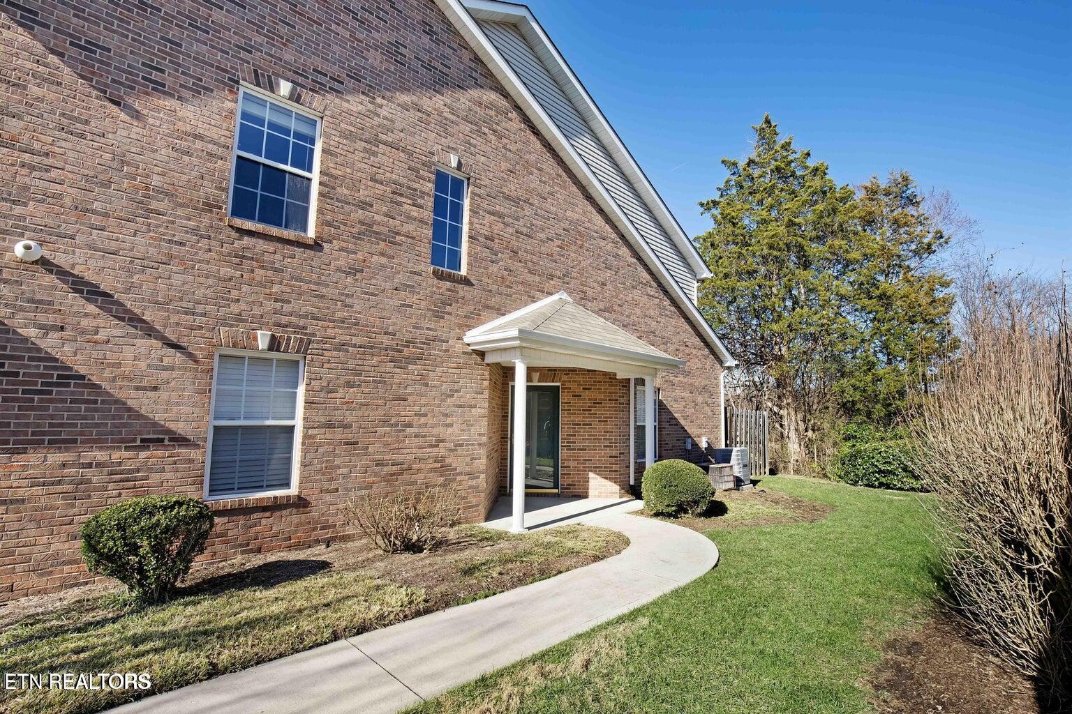 6916 La Christa Way Knoxville TN 37921