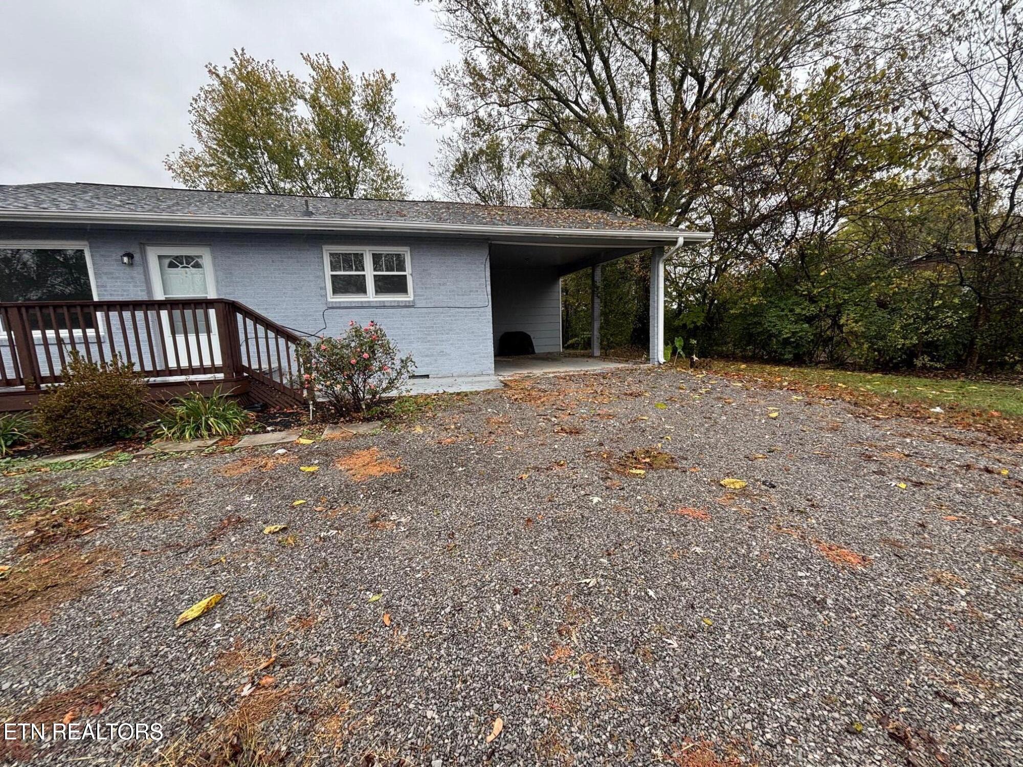 7005 Washington Pike Corryton TN 37721