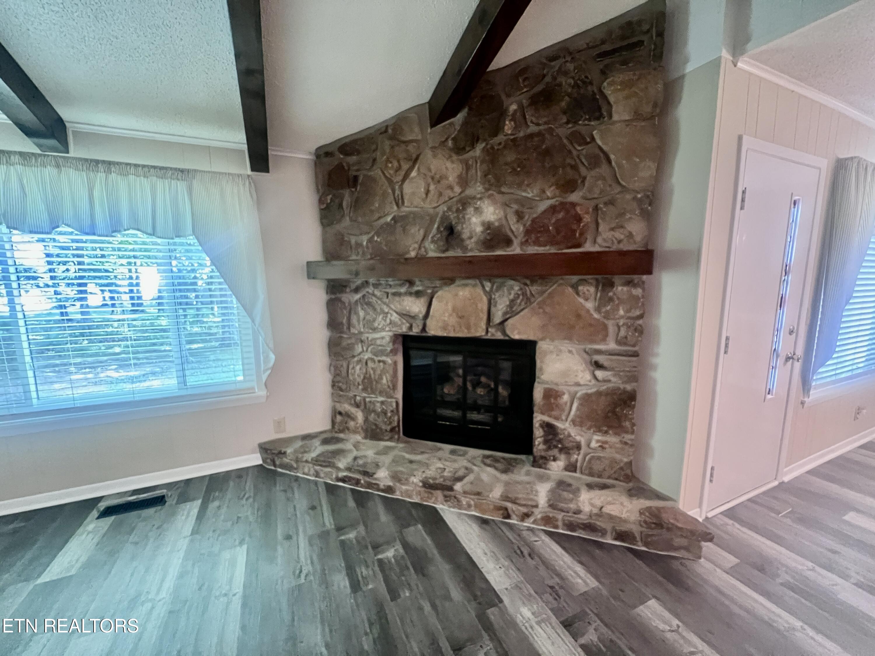 19 Woodland Terrace Crossville TN 38558