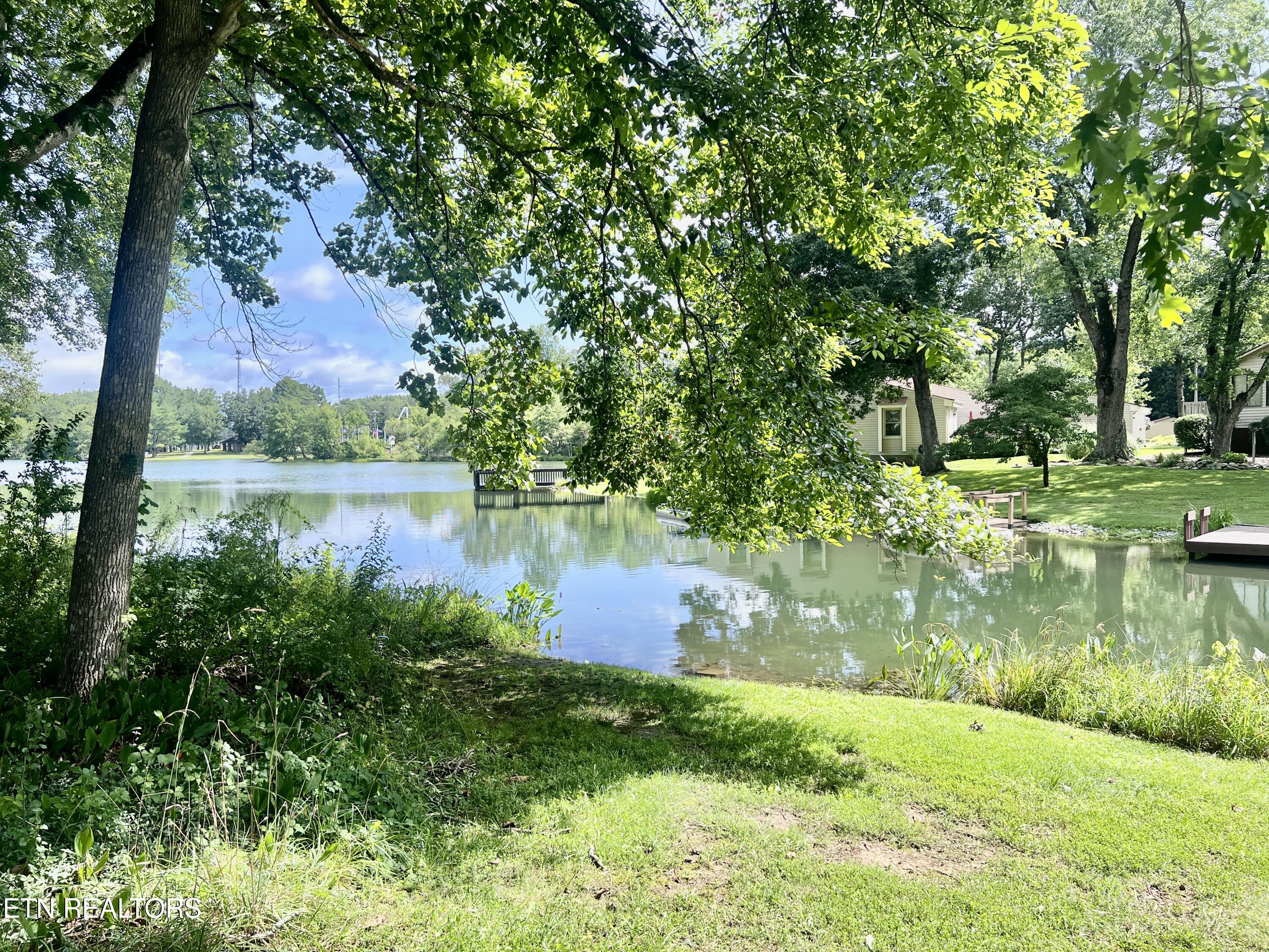 19 Woodland Terrace Crossville TN 38558