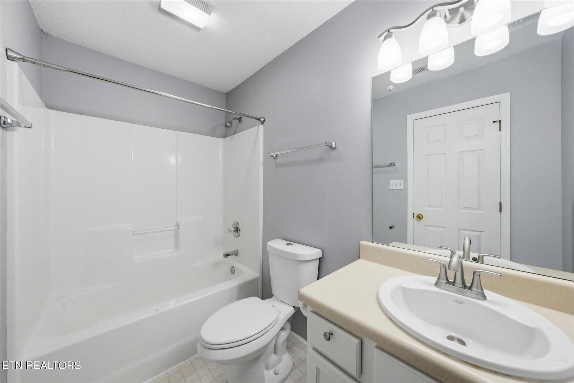 702 Fox Landing Lane Knoxville TN 37922