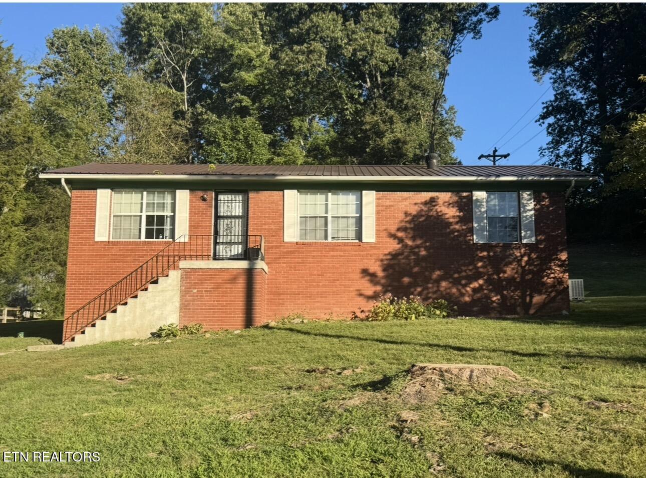 305 Reagan Street Harrogate TN 37752