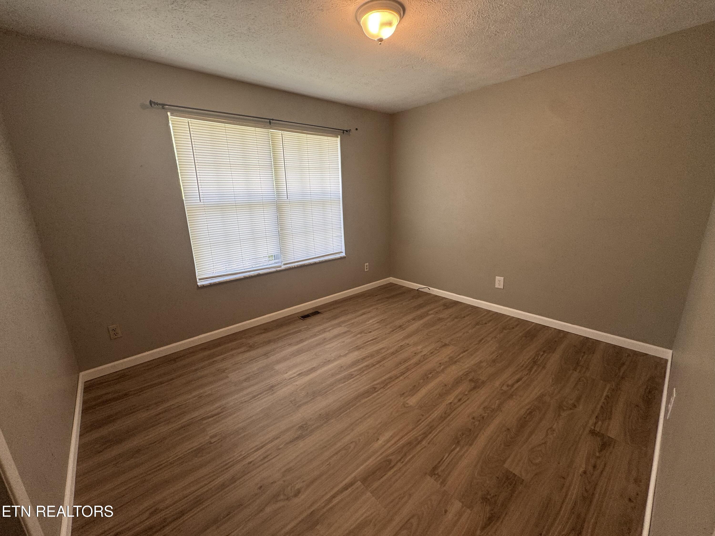 305 Reagan Street Harrogate TN 37752