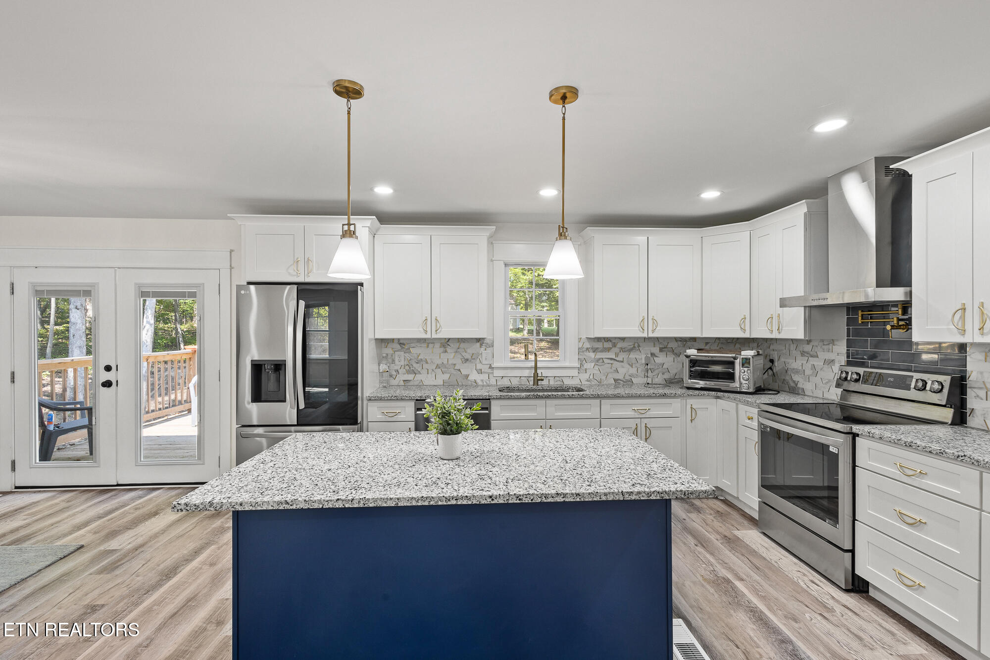 159 Country Way Road Vonore TN 37885