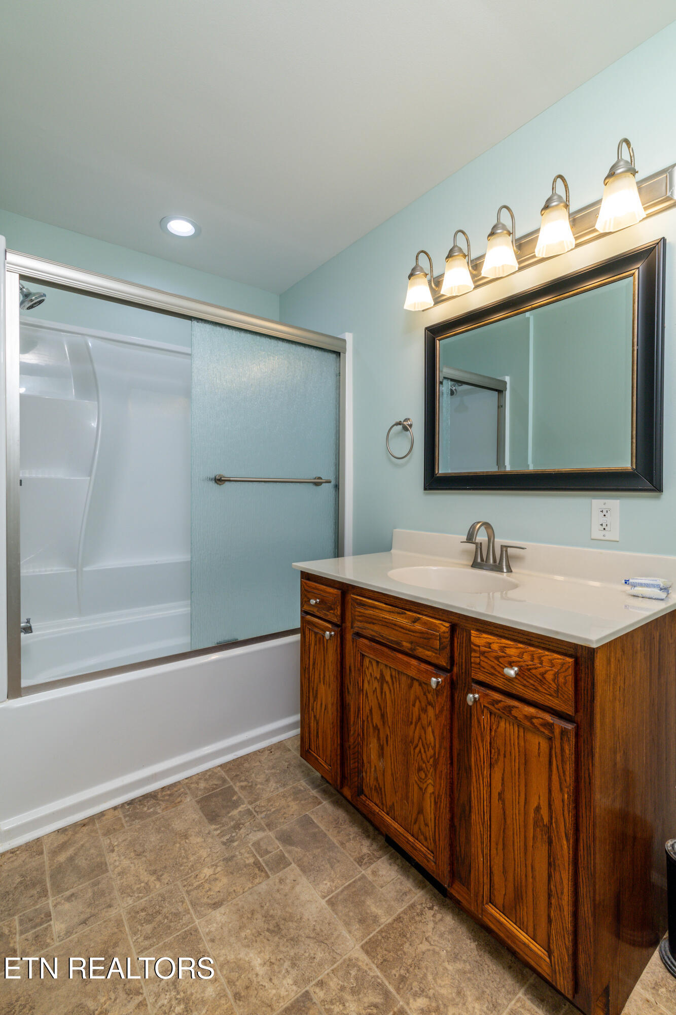 201 Farlow Drive Knoxville TN 37934