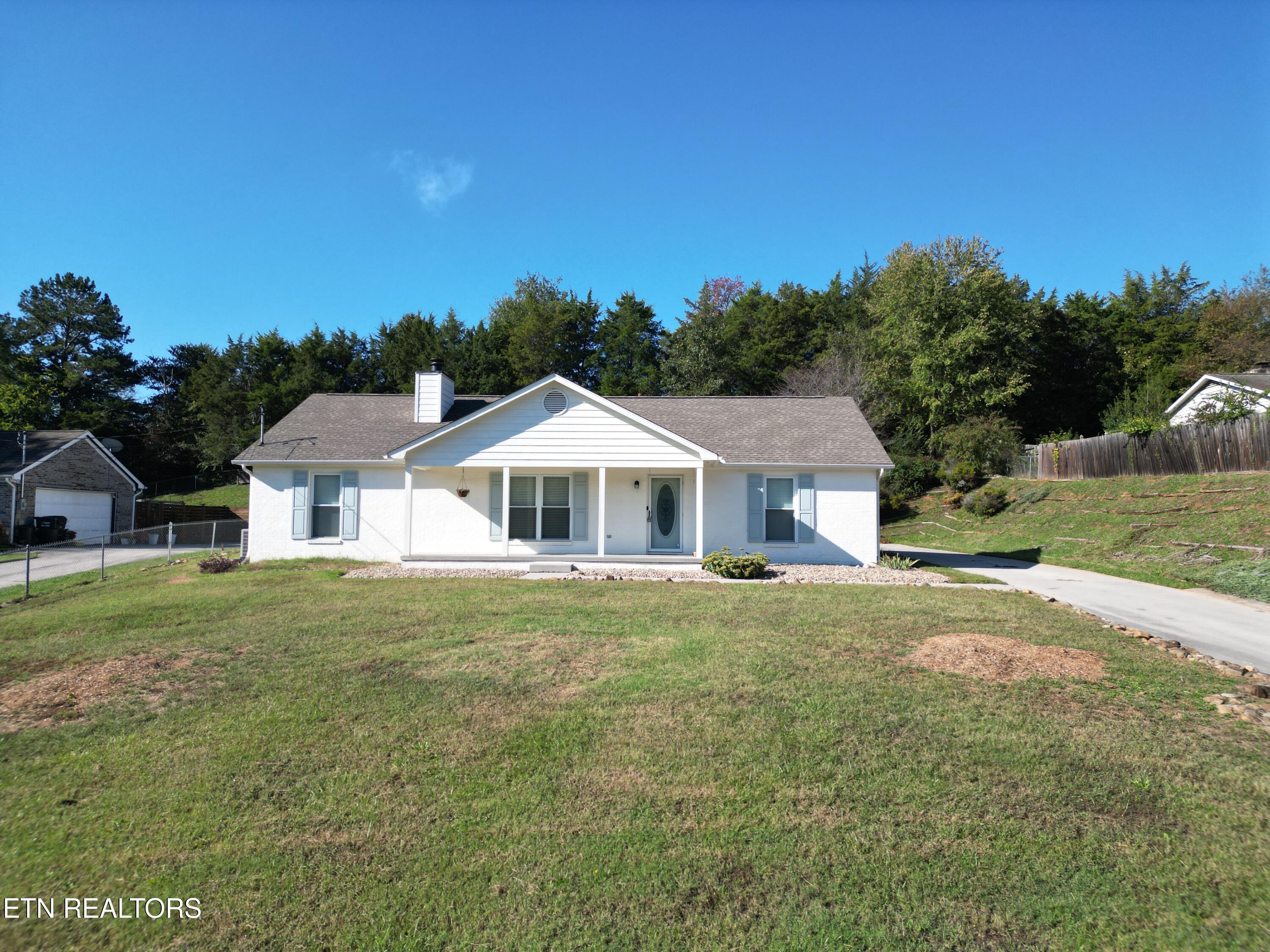 11809 Autumn Leaves Lane Knoxville TN 37934