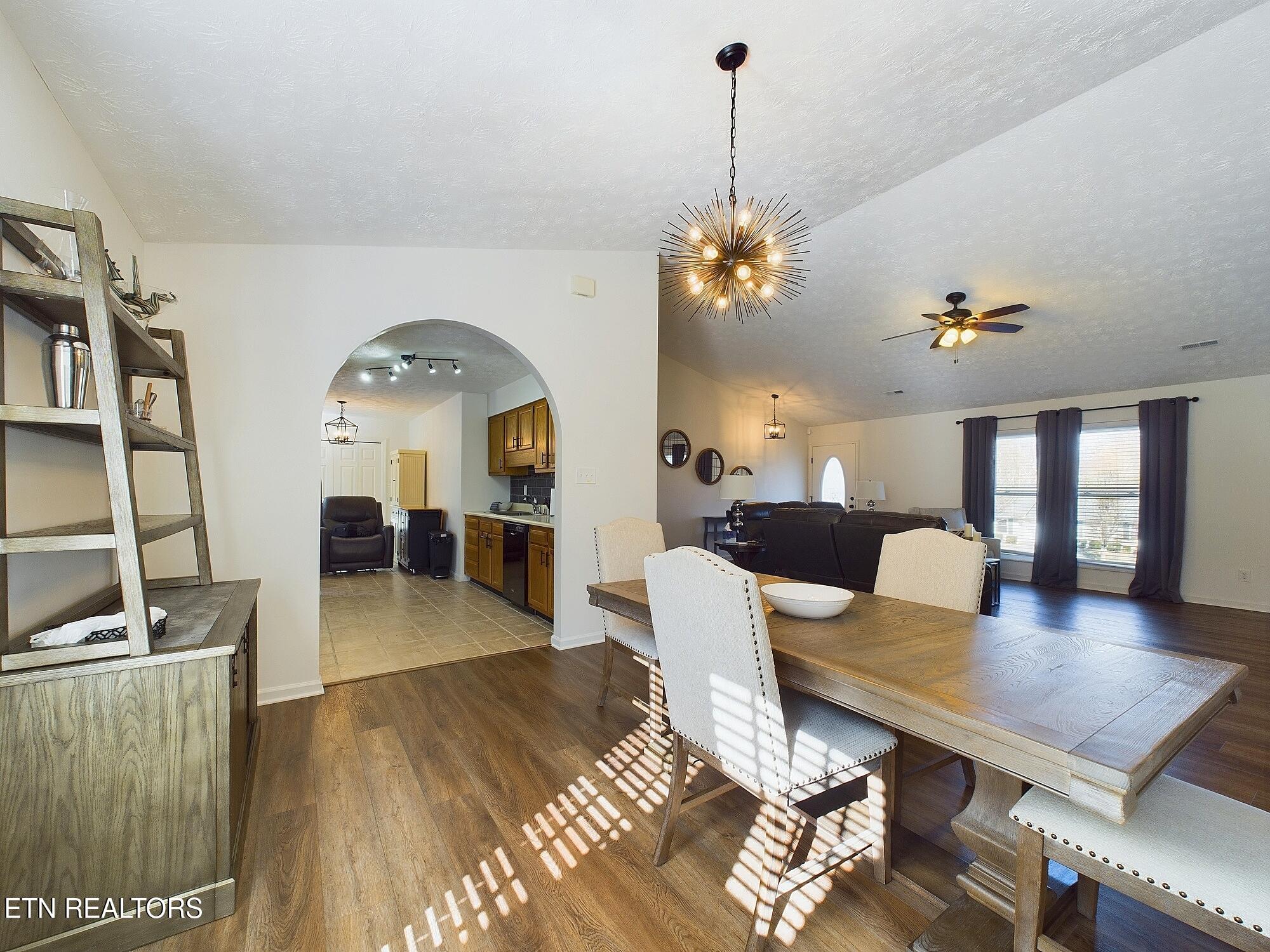 11809 Autumn Leaves Lane Knoxville TN 37934