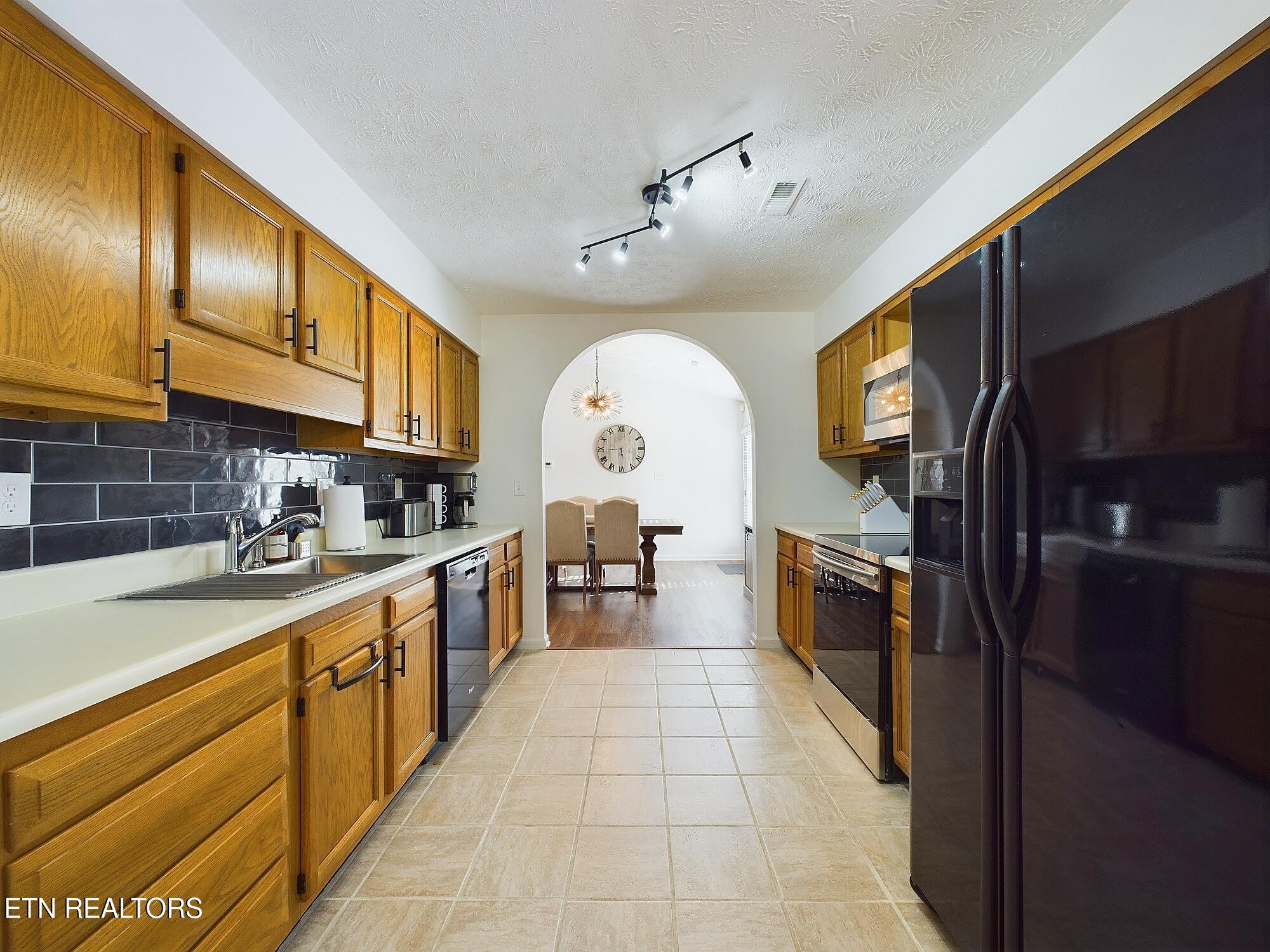 11809 Autumn Leaves Lane Knoxville TN 37934