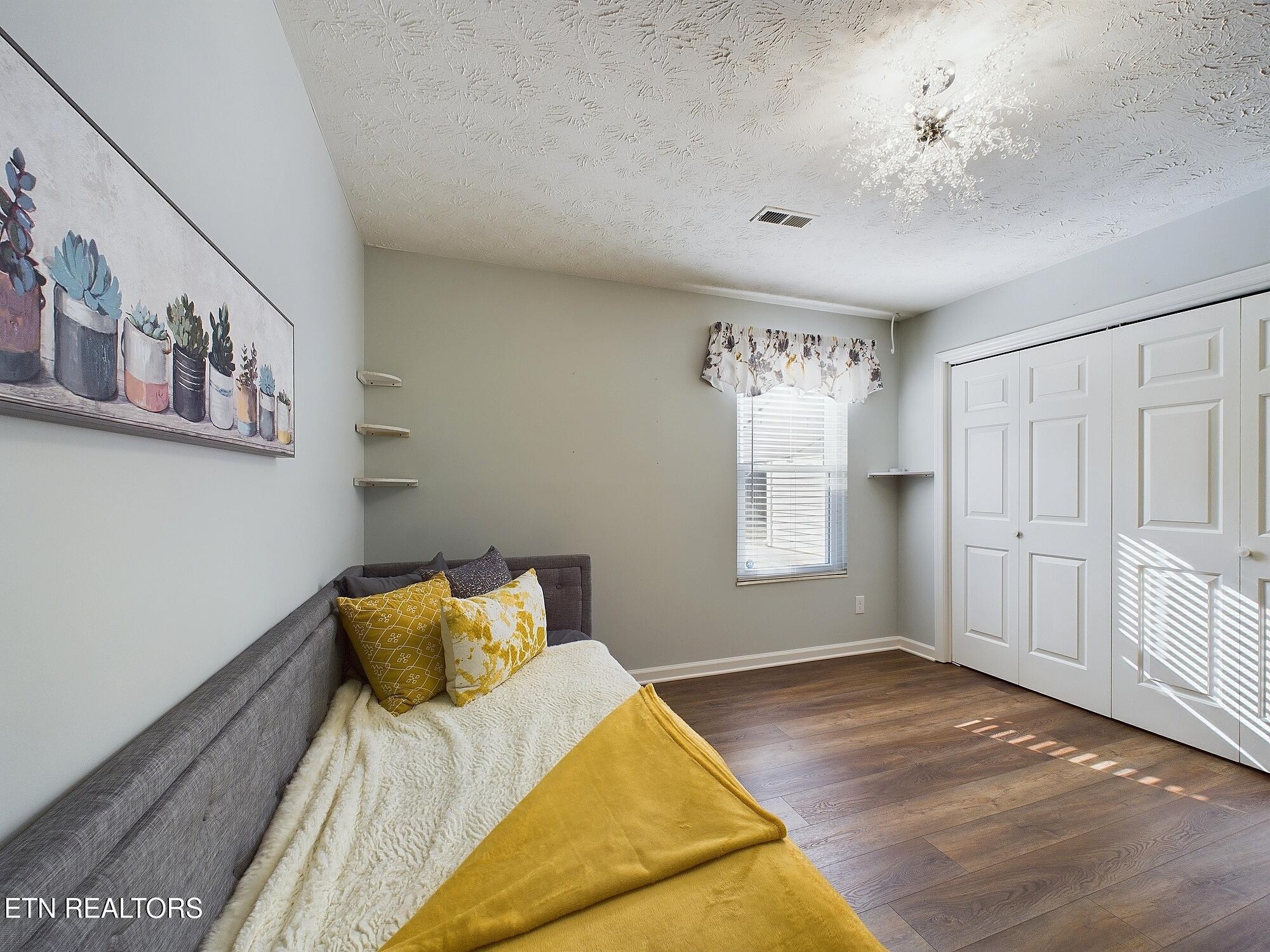11809 Autumn Leaves Lane Knoxville TN 37934