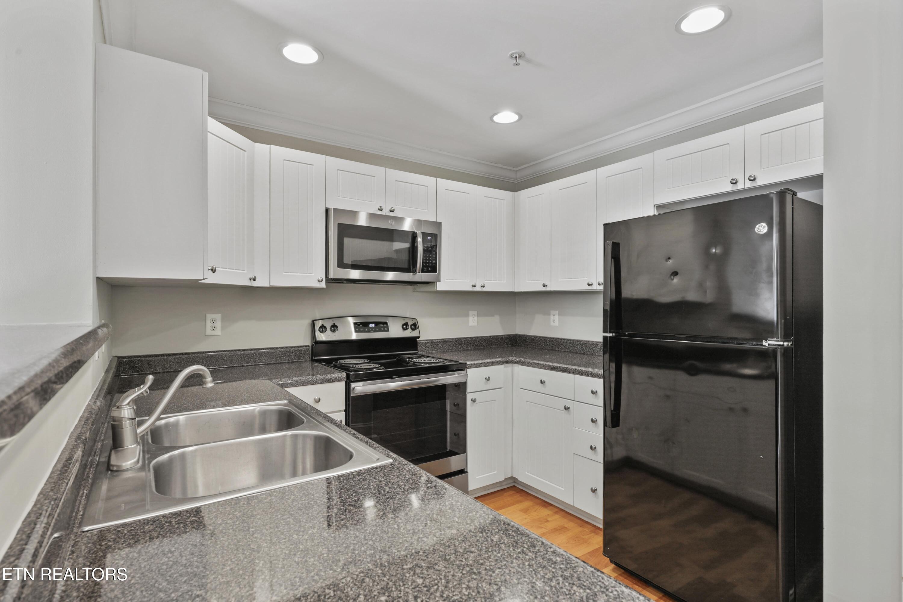 1121 Tree Top Way Knoxville TN 37920