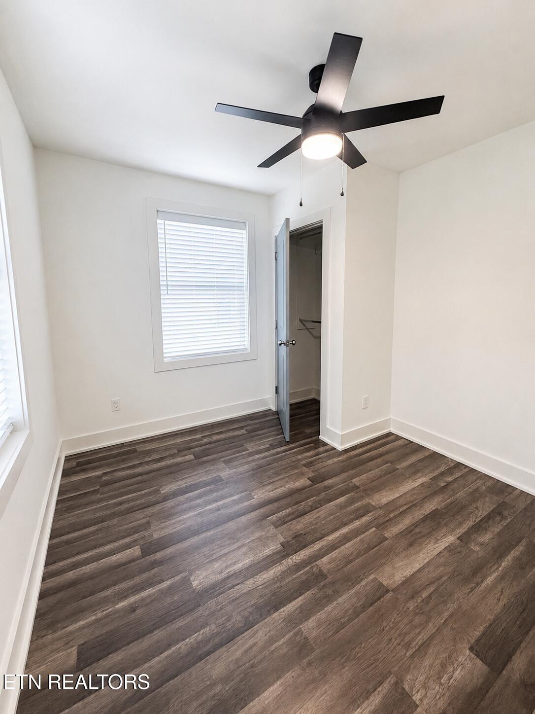 1009 Cedarwood Street Knoxville TN 37914