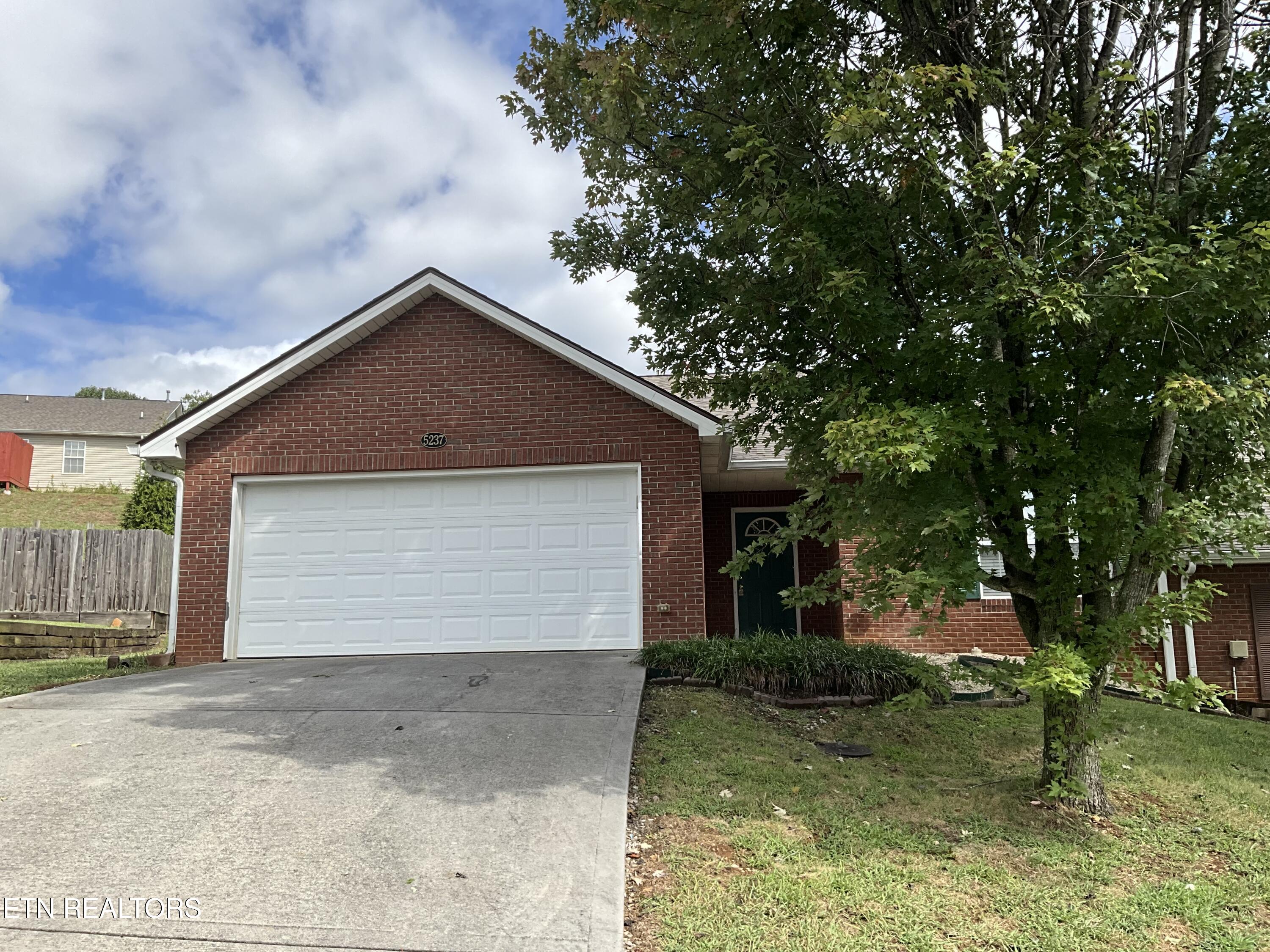 5237 Sinclair Drive Knoxville TN 37914