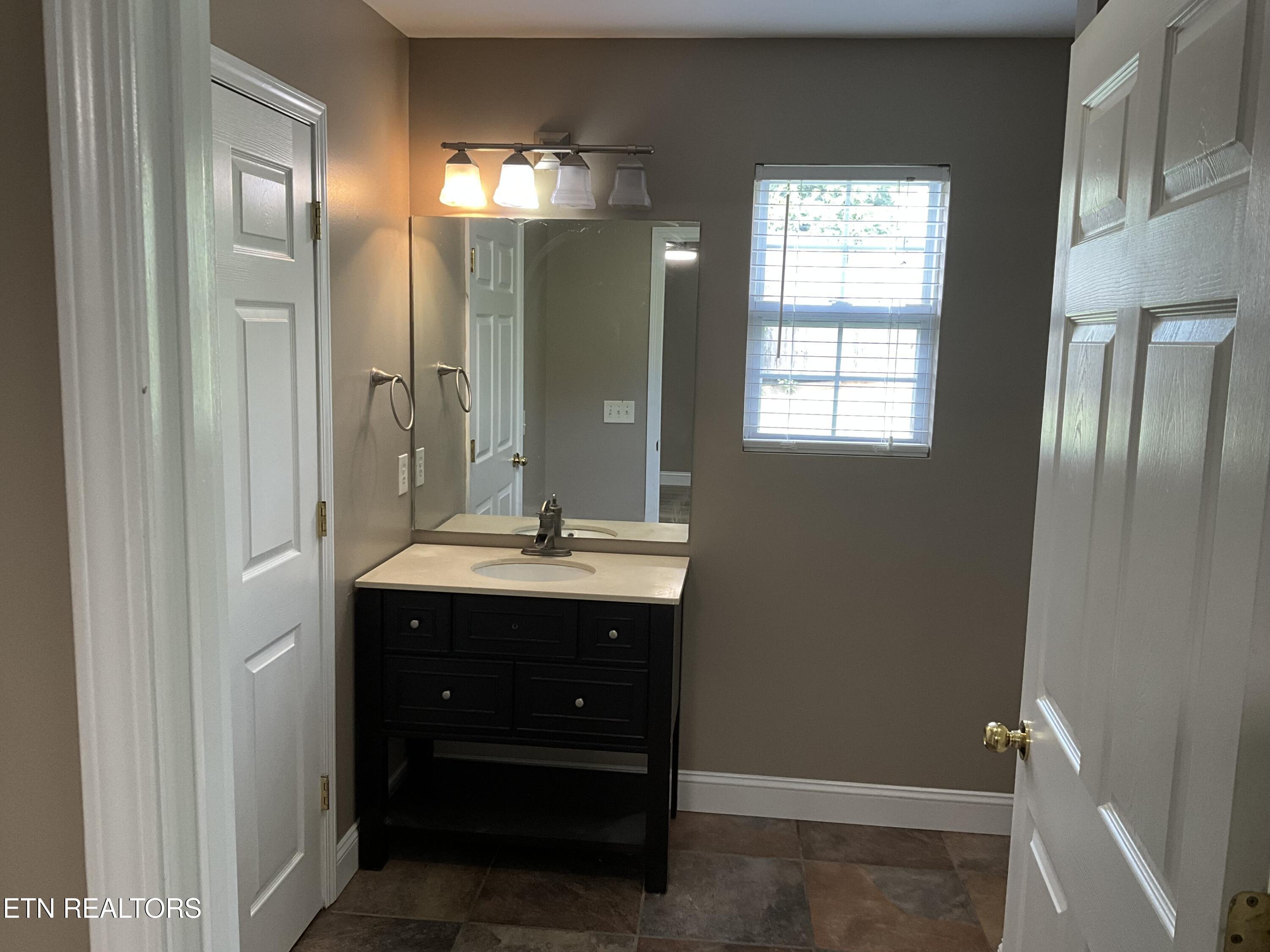 5237 Sinclair Drive Knoxville TN 37914
