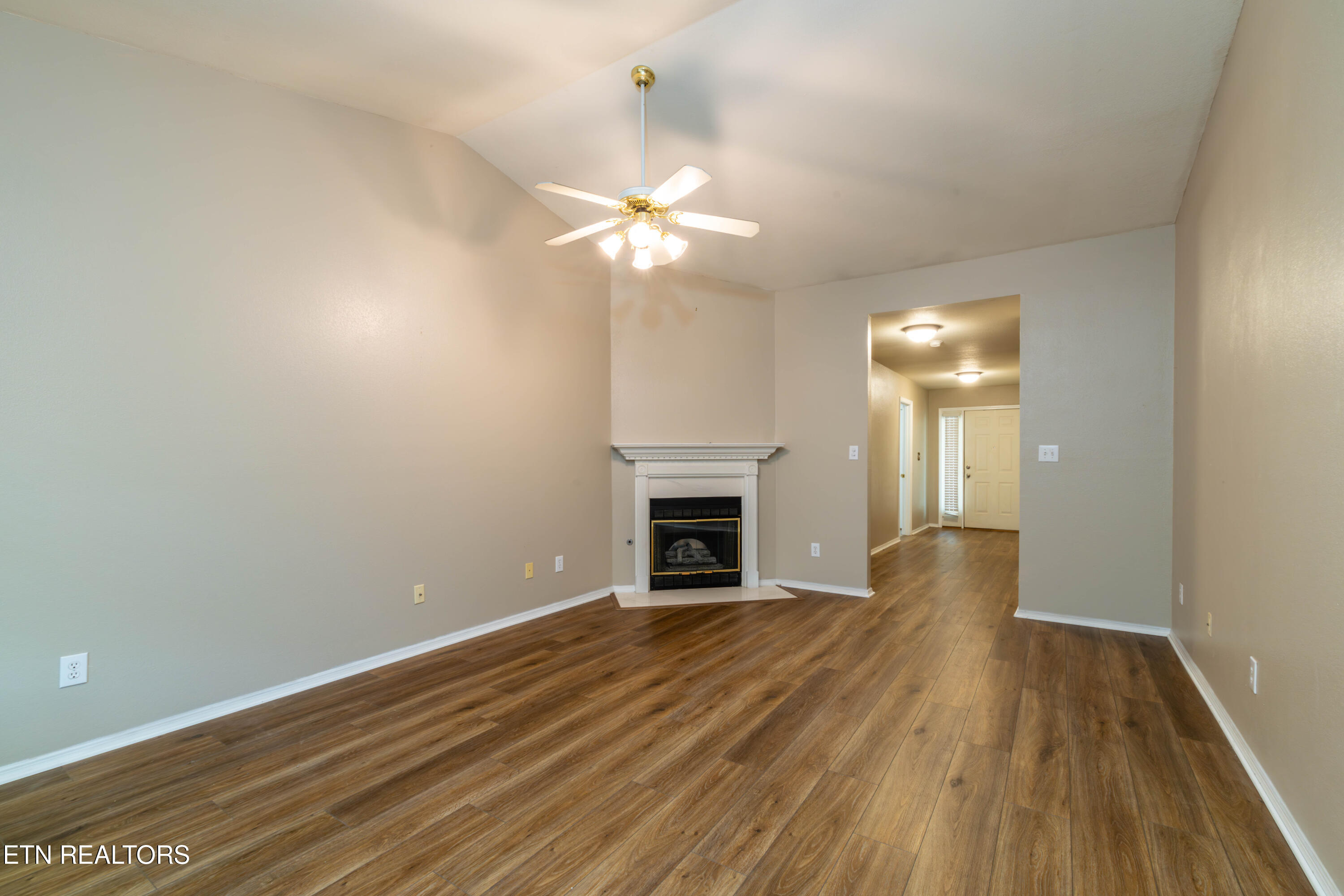 8613 Little Field Way Knoxville TN 37923
