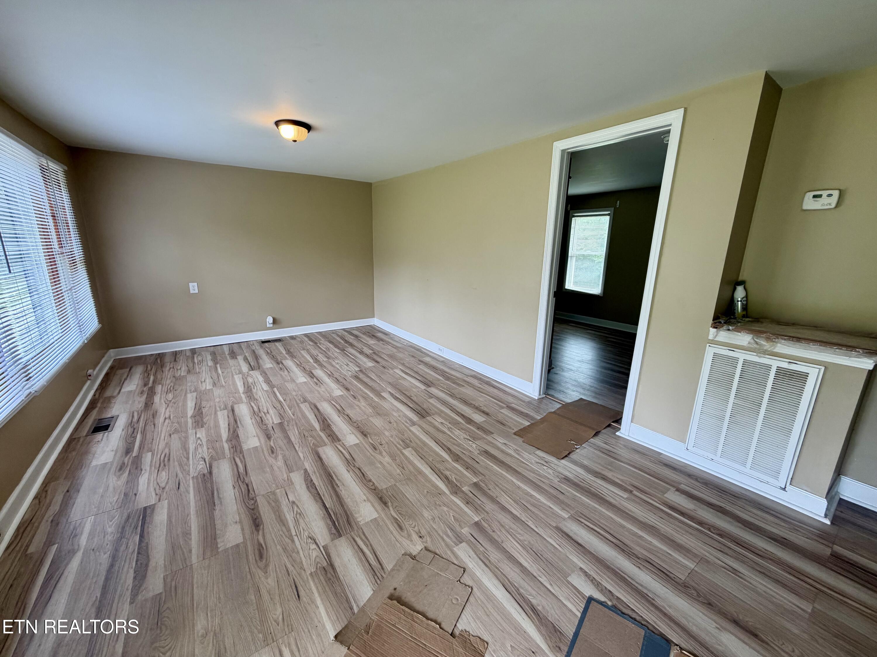 1414 Daresa Lane Knoxville TN 37914