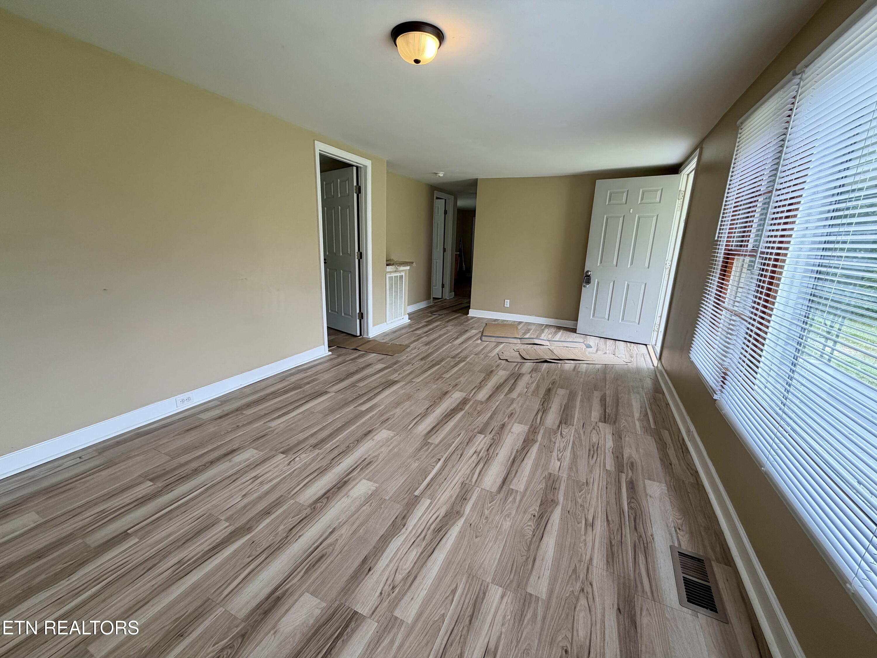 1414 Daresa Lane Knoxville TN 37914