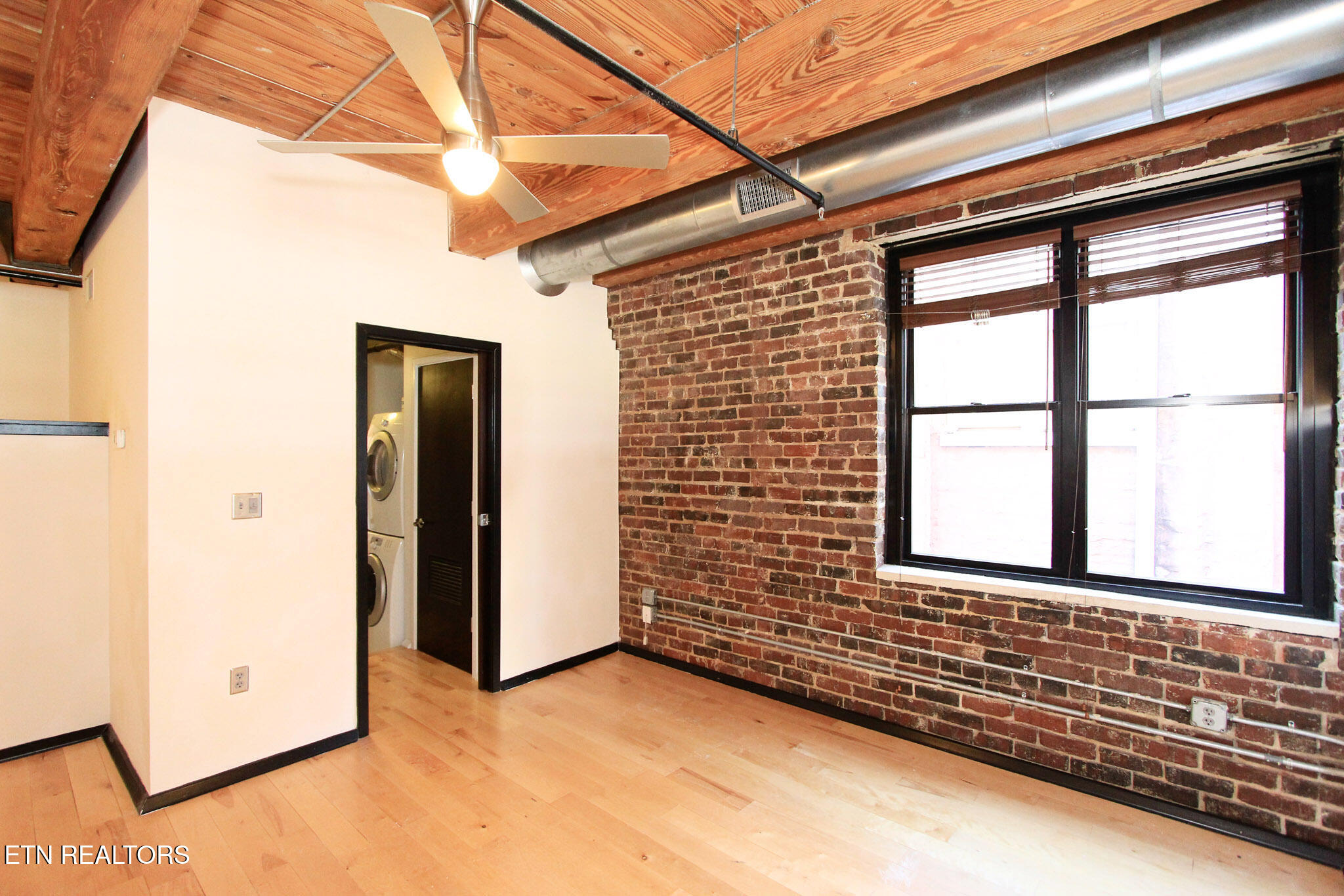 220 W Jackson Avenue Knoxville TN 37902