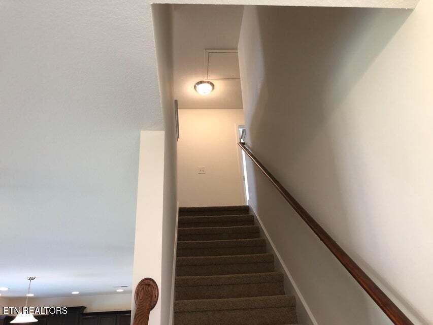 1538 Sergeant Lane Knoxville TN 37932