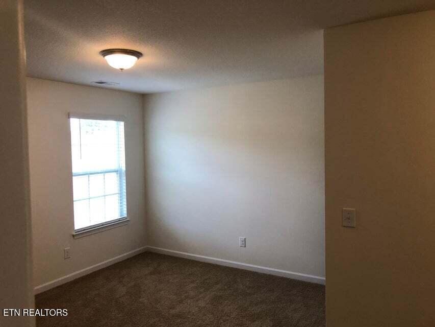1538 Sergeant Lane Knoxville TN 37932