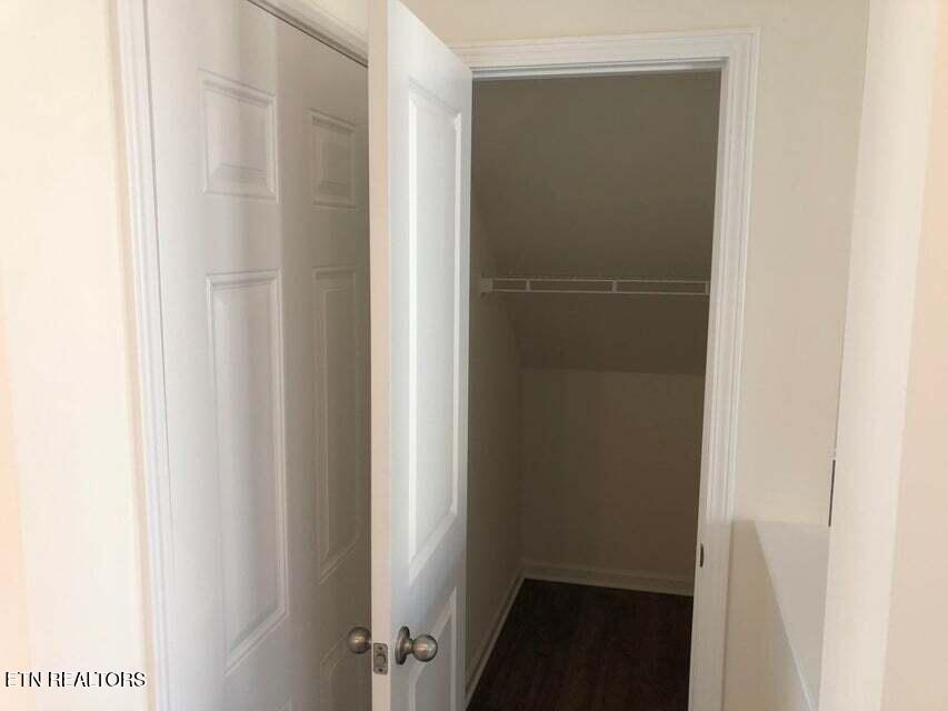 1538 Sergeant Lane Knoxville TN 37932