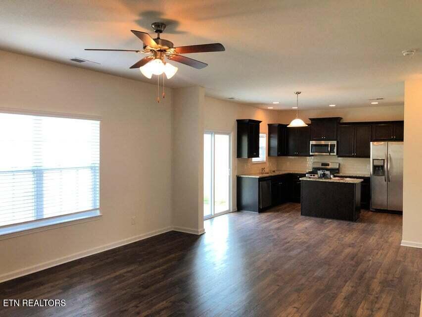 1538 Sergeant Lane Knoxville TN 37932