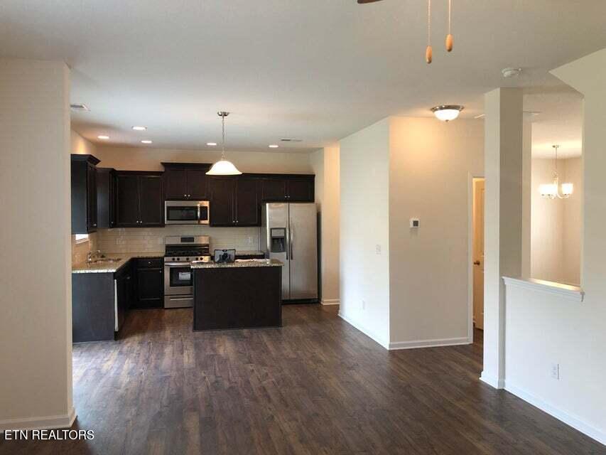 1538 Sergeant Lane Knoxville TN 37932
