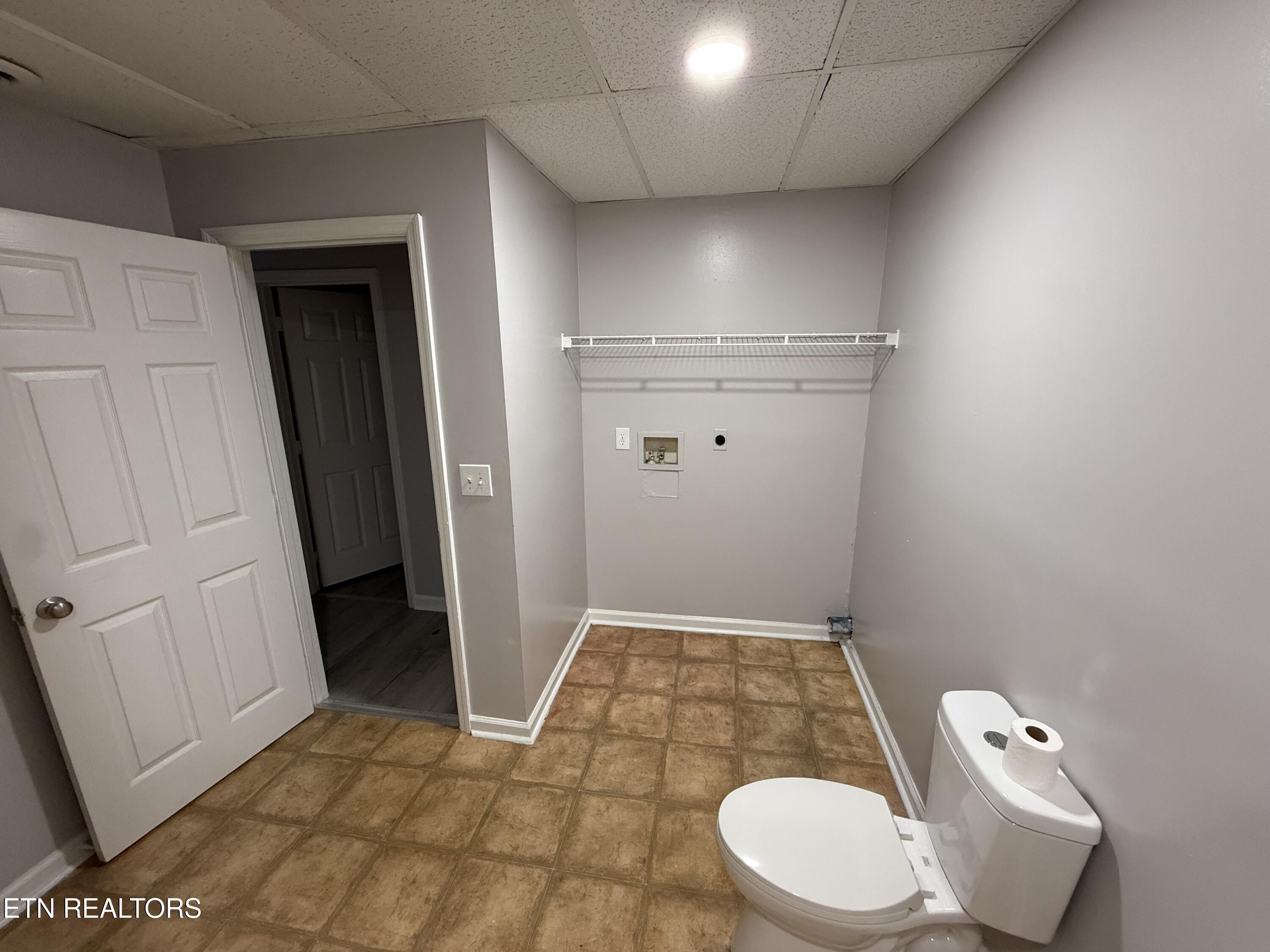 204 Ridenour Lane Jacksboro TN 37757