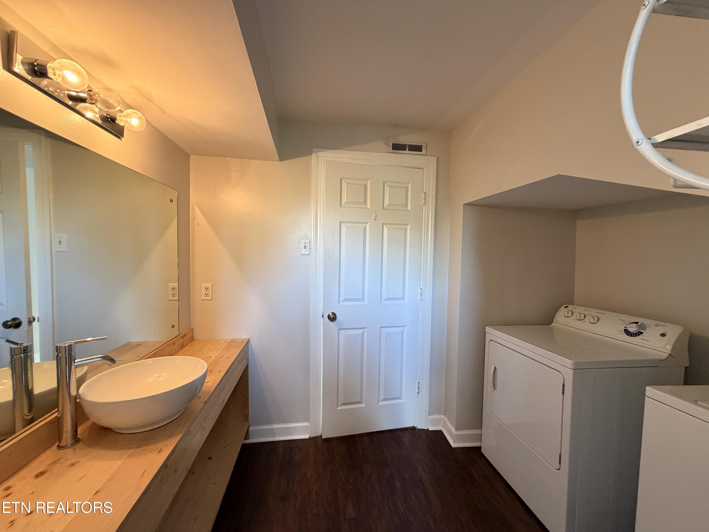 424 E Scott Avenue Knoxville TN 37917
