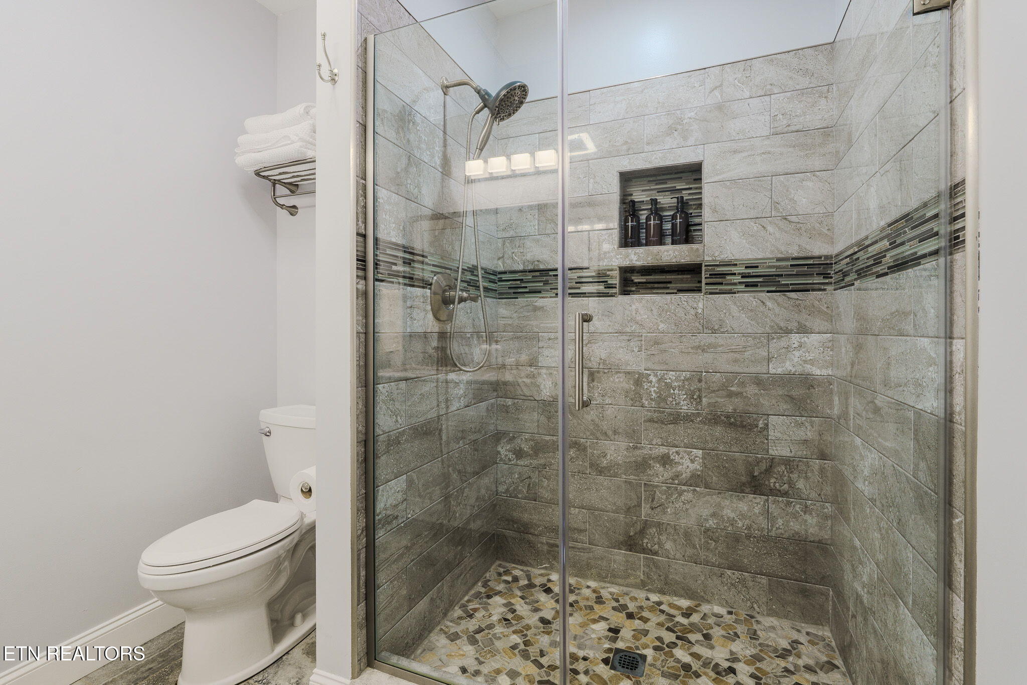 5360 Amherst Woods Lane Knoxville TN 37921