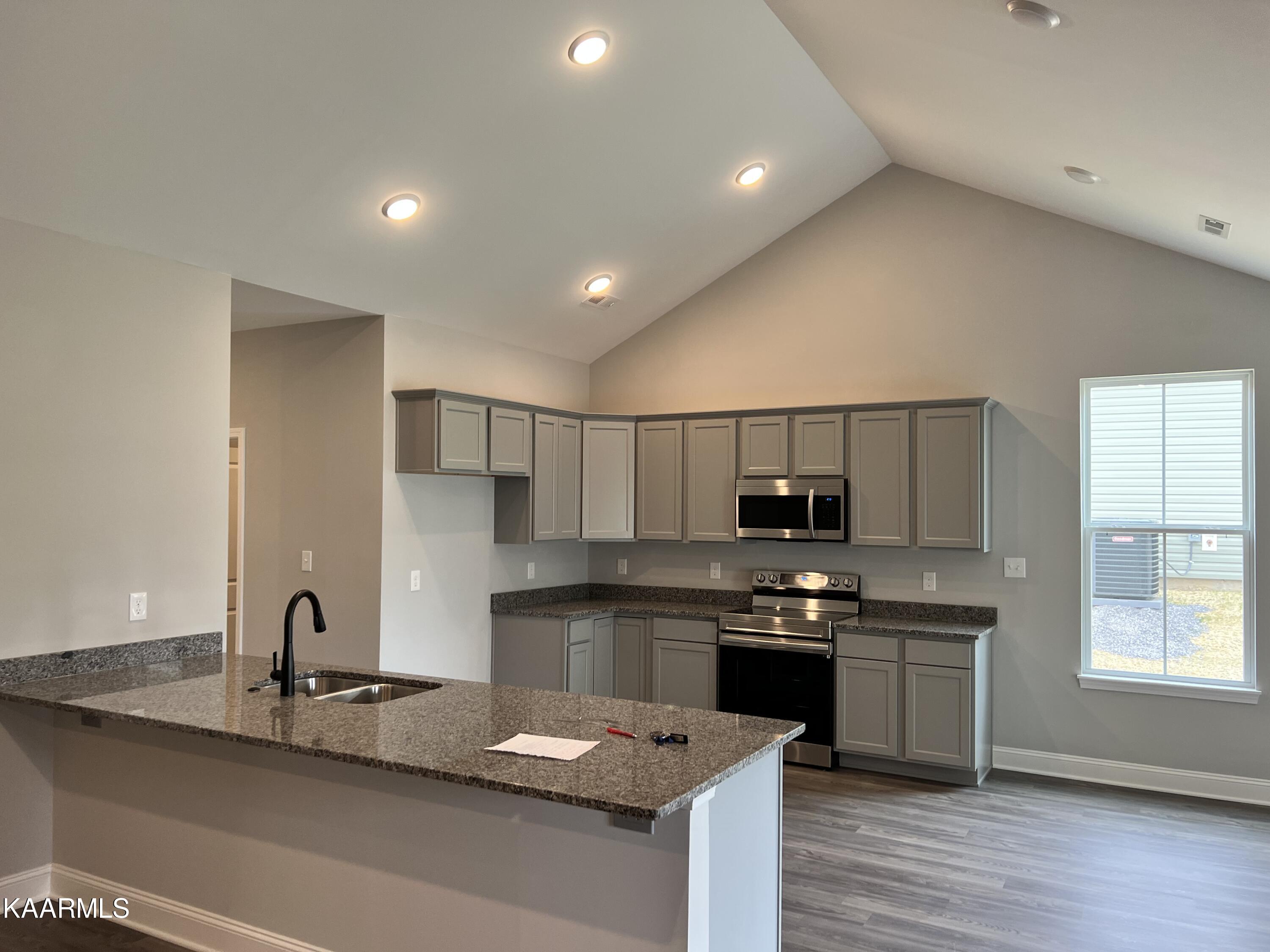 348 Harper Village Way Lenoir City TN 37771