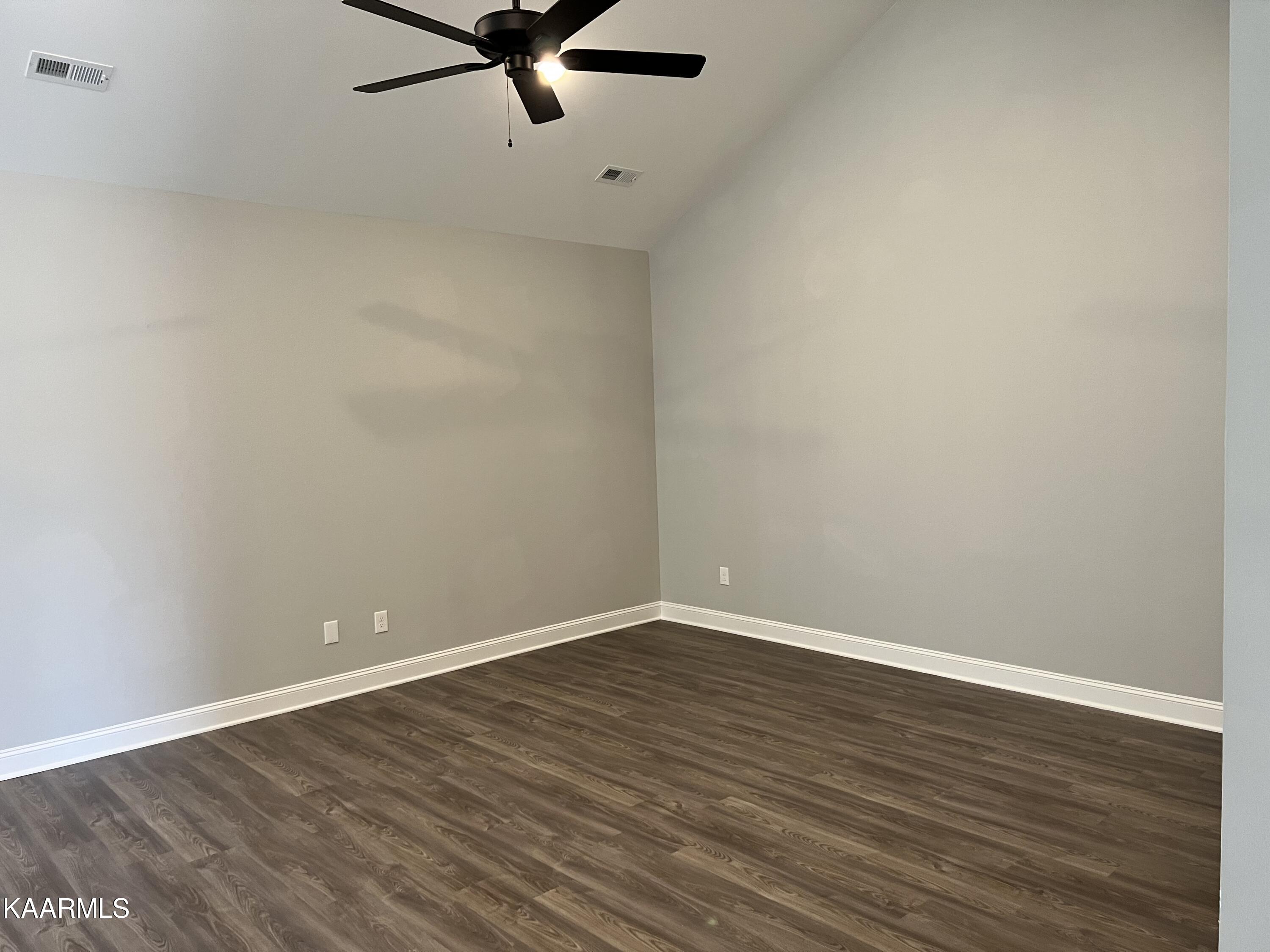 348 Harper Village Way Lenoir City TN 37771