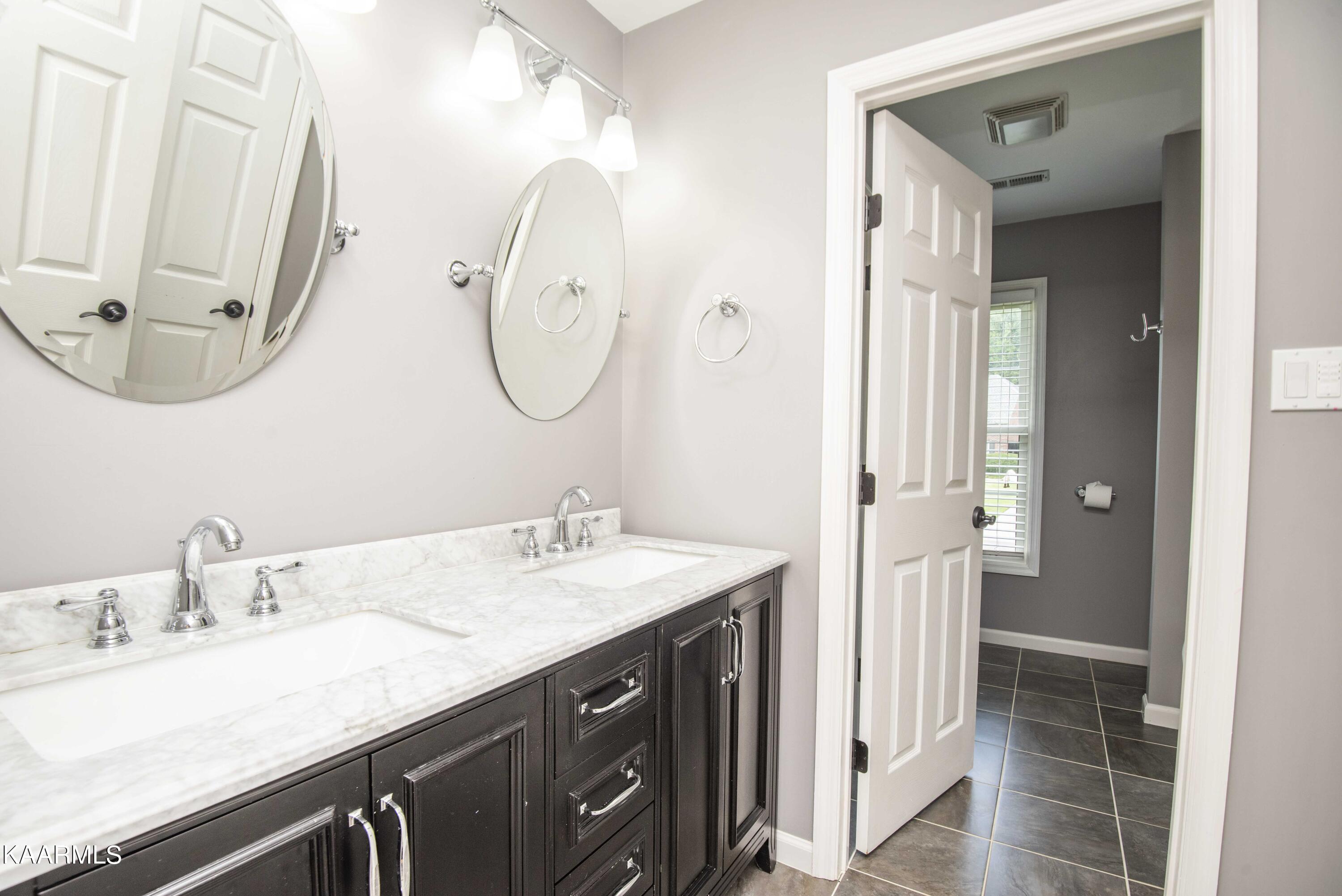 10706 Eagle Glen Knoxville TN 37922