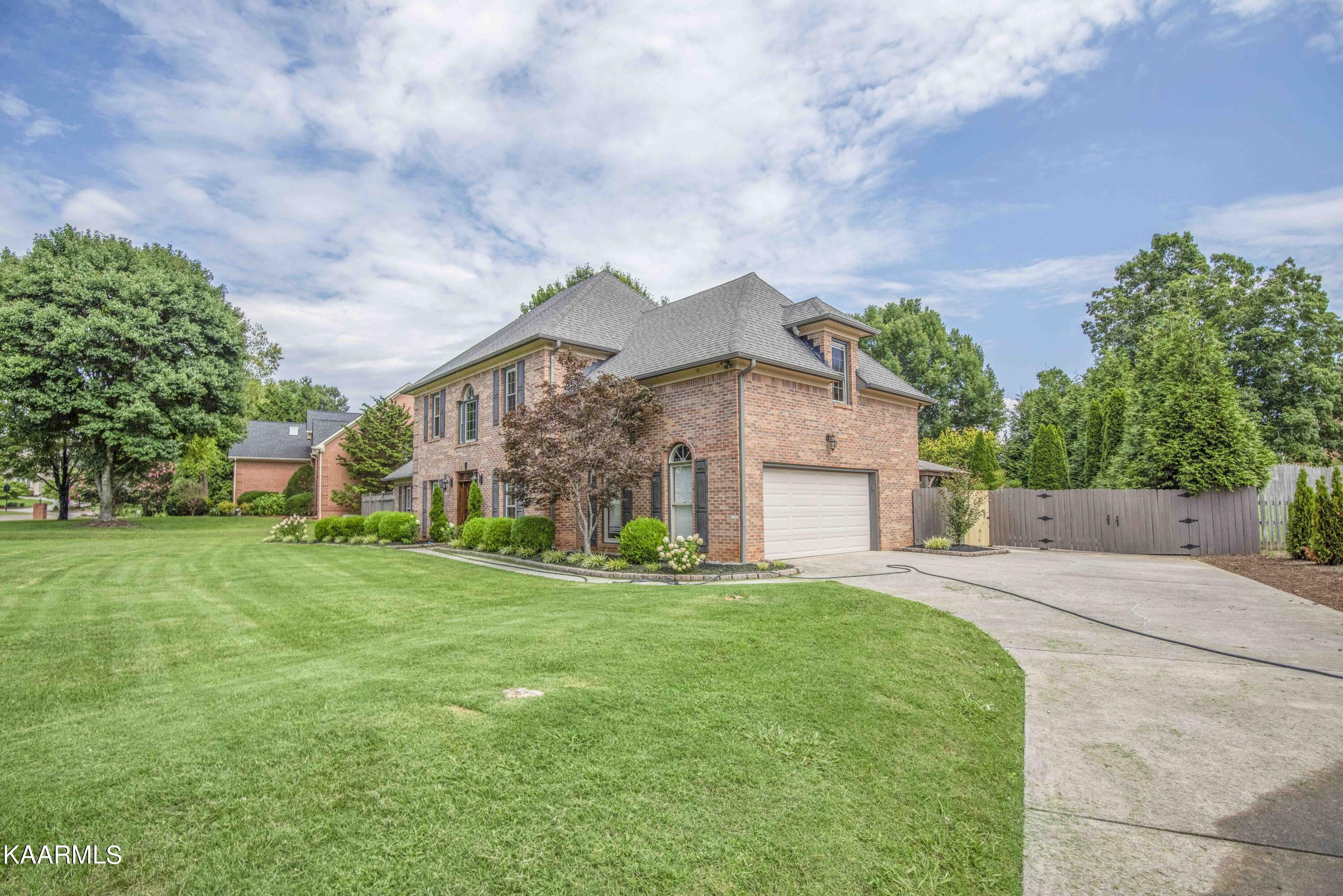 10706 Eagle Glen Knoxville TN 37922