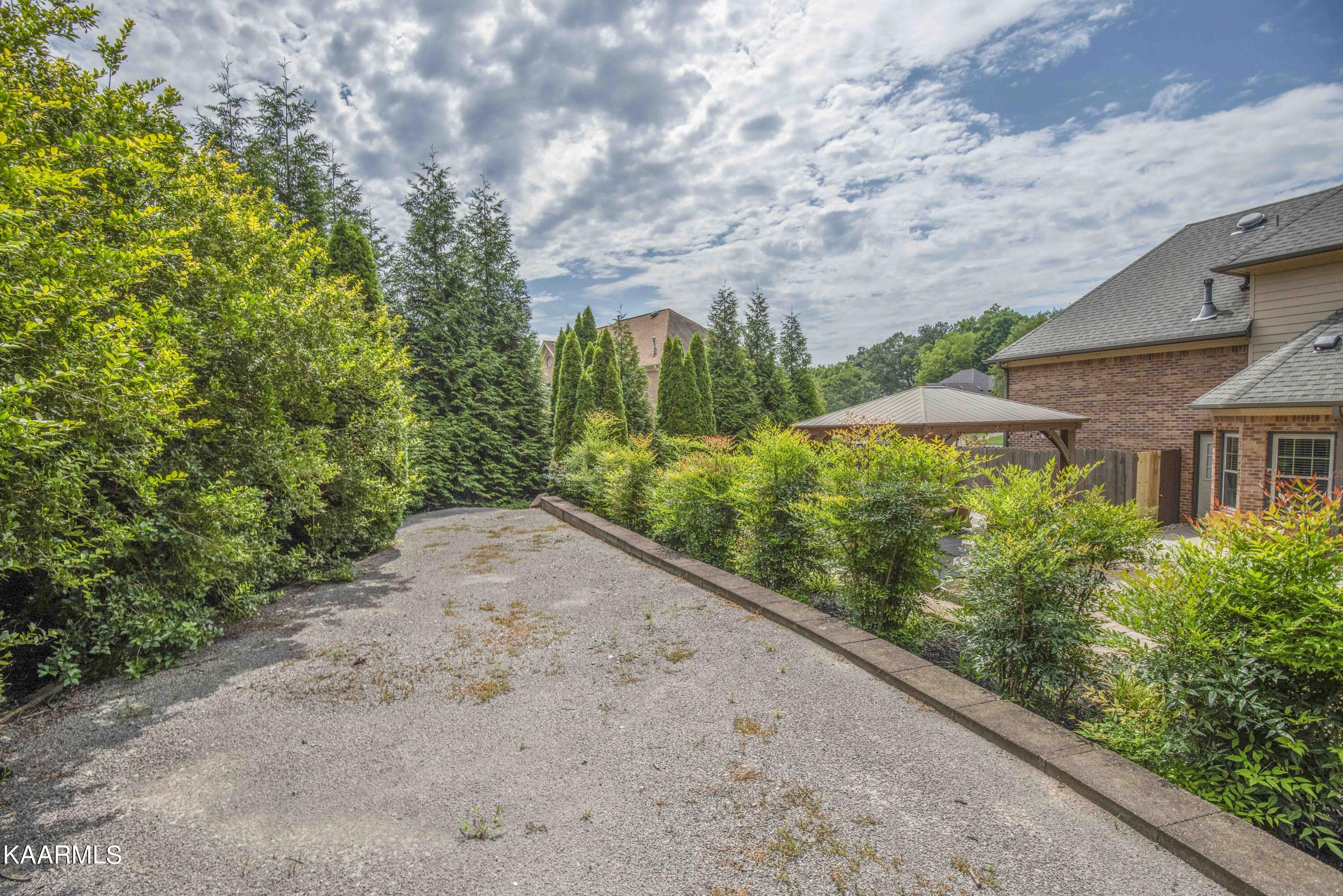 10706 Eagle Glen Knoxville TN 37922