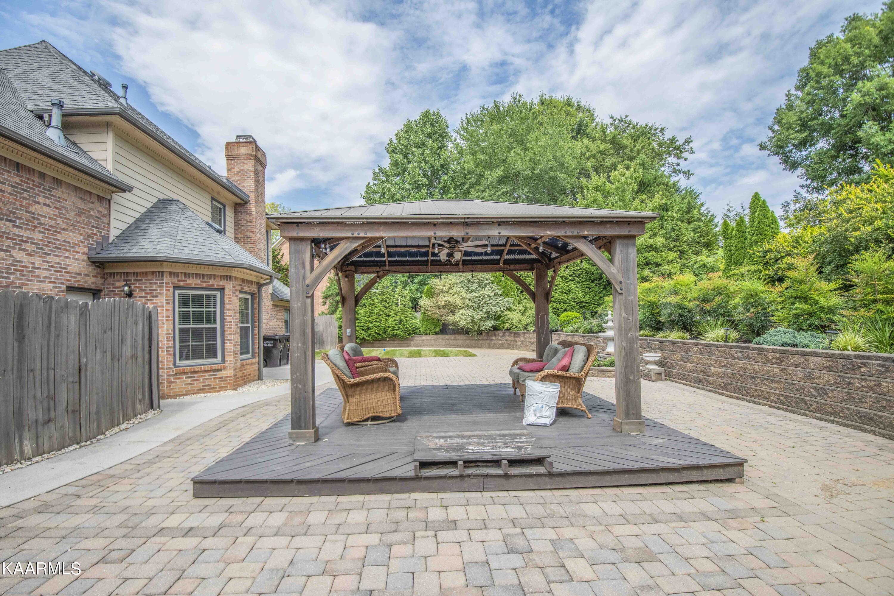 10706 Eagle Glen Knoxville TN 37922