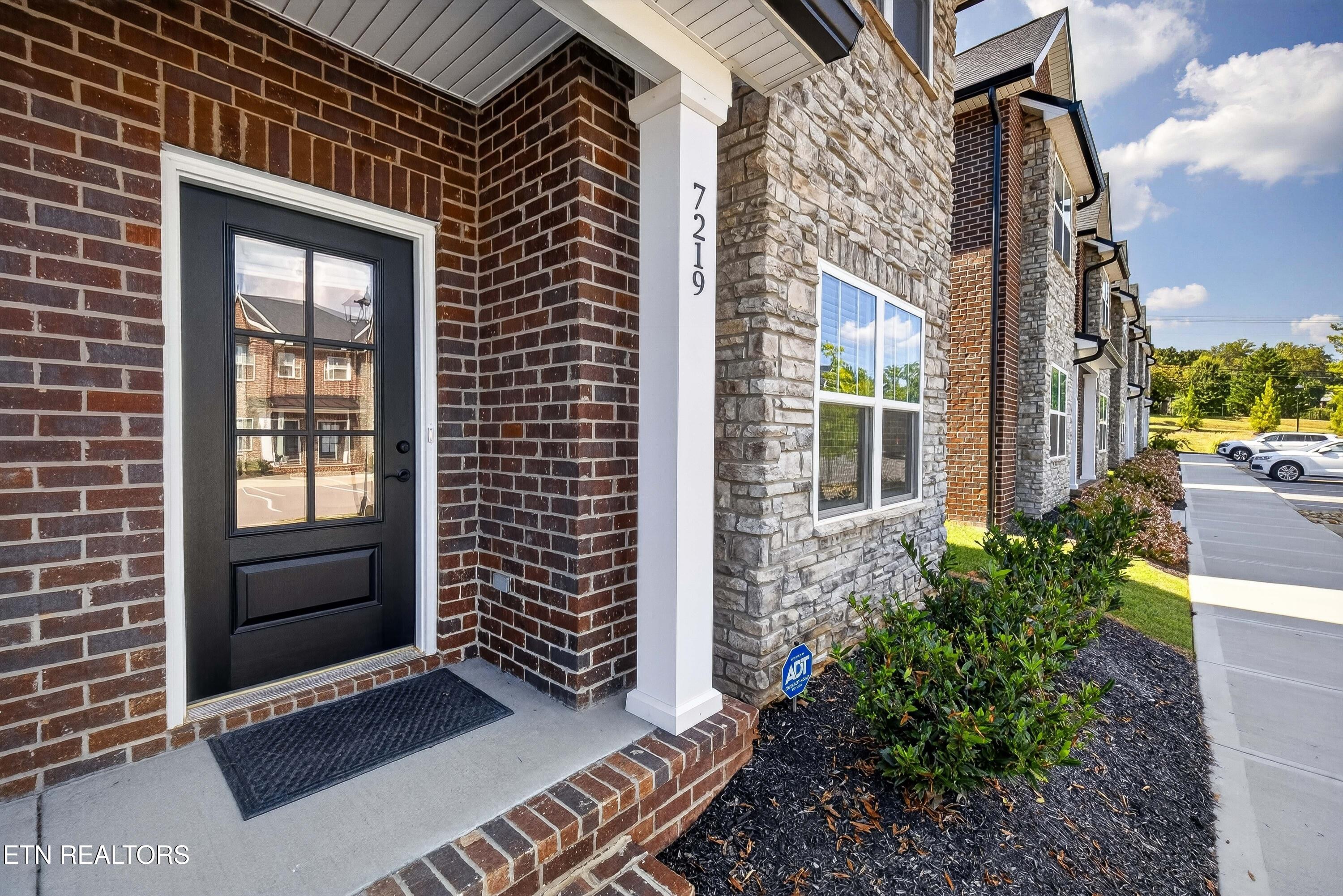 7219 Sassafras Way Knoxville TN 37919