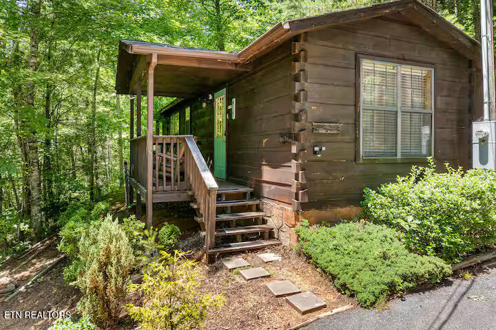 1509 School House Gap Road Sevierville TN 37876