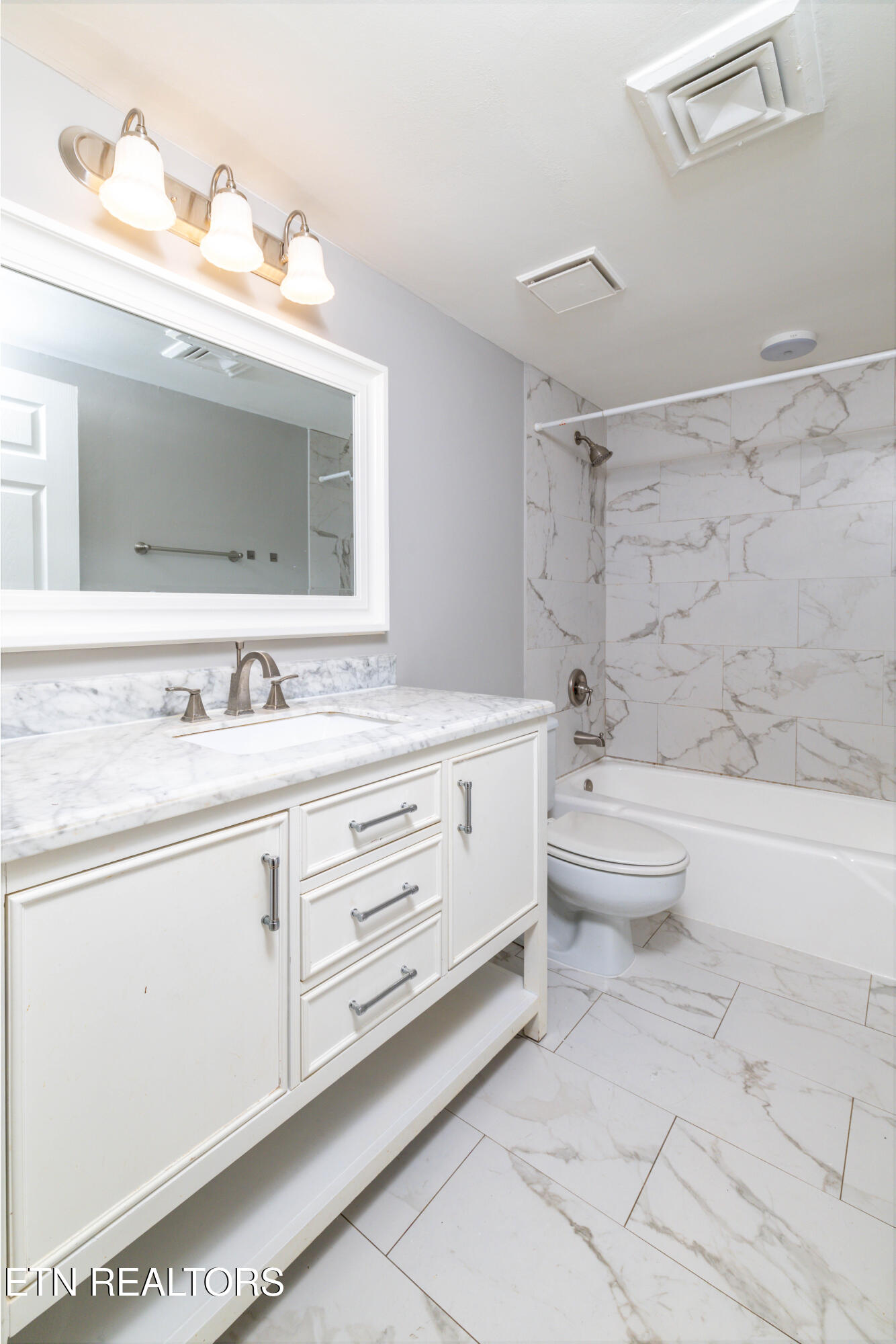 431 Canberra Drive Knoxville TN 37923