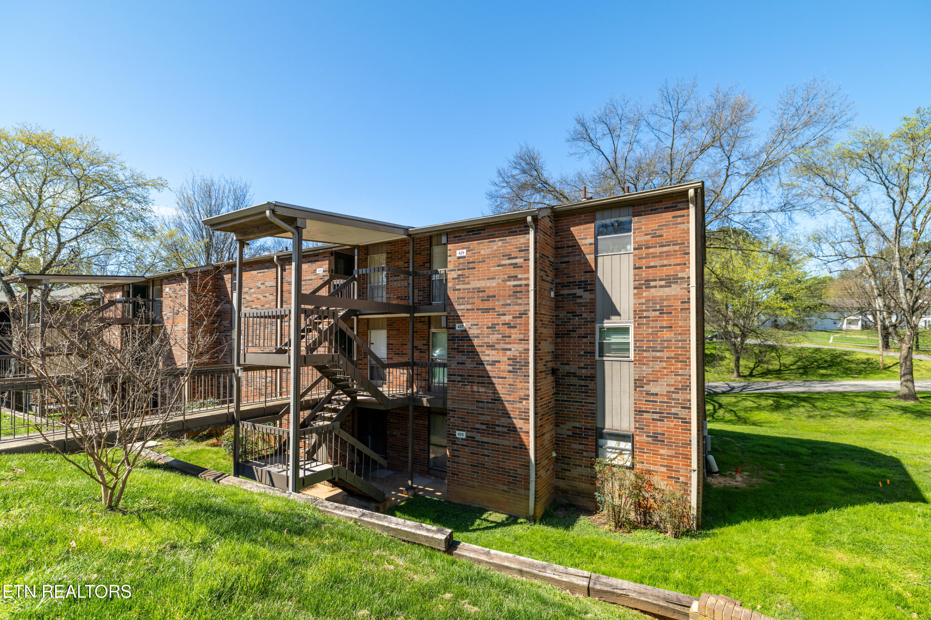 431 Canberra Drive Knoxville TN 37923