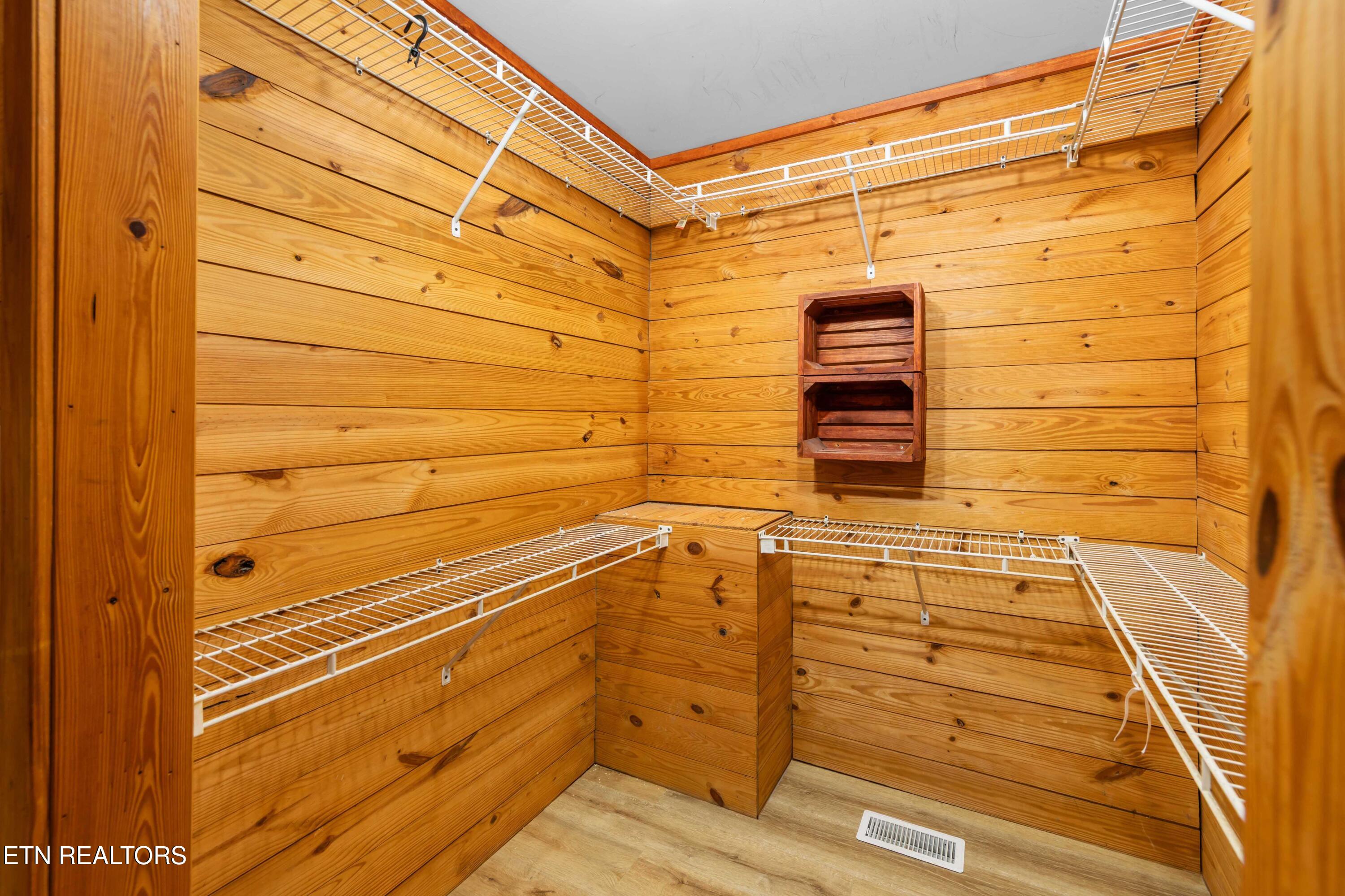 598 Hiawassee View Drive Jacksboro TN 37757