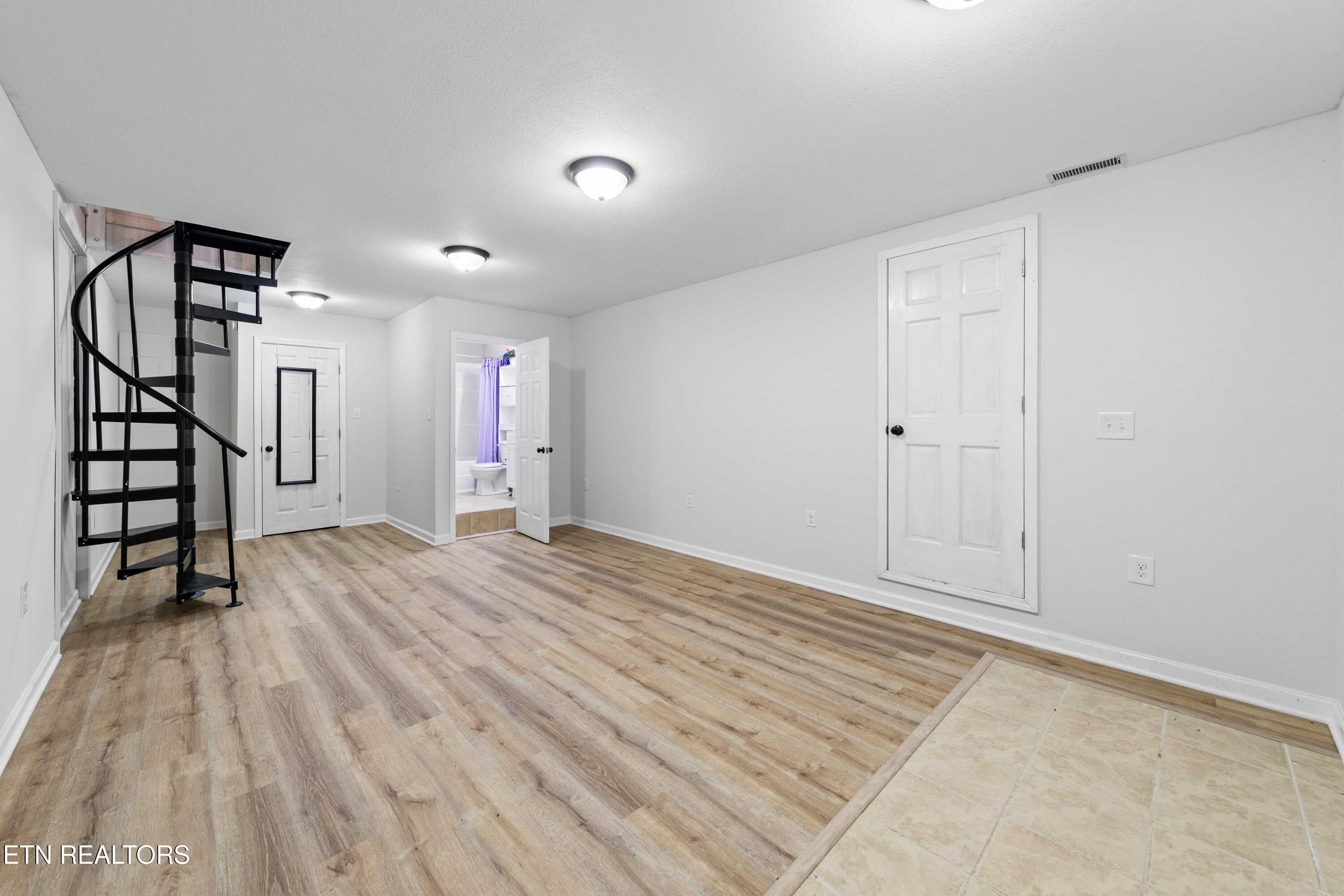 598 Hiawassee View Drive Jacksboro TN 37757