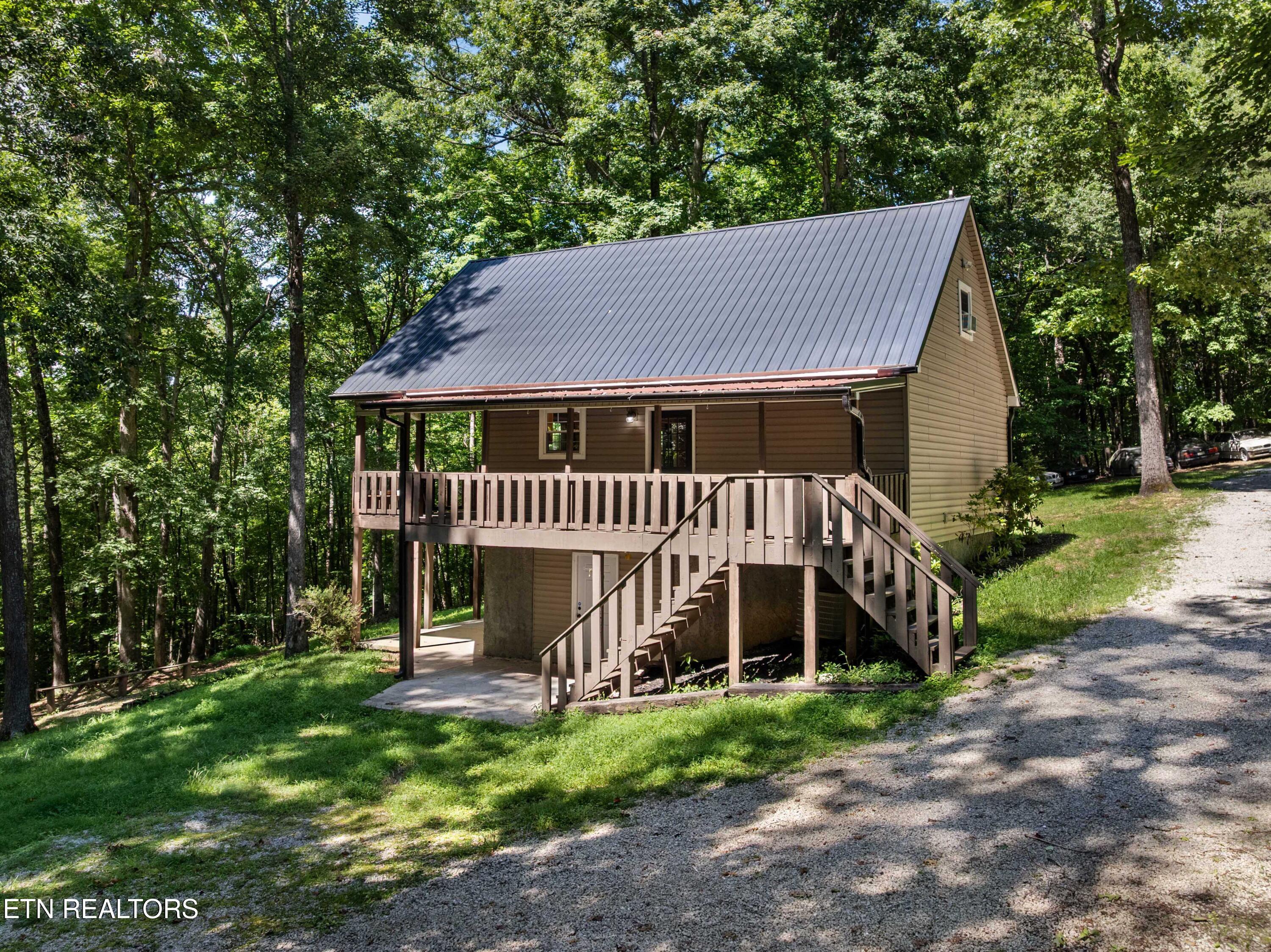 598 Hiawassee View Drive Jacksboro TN 37757