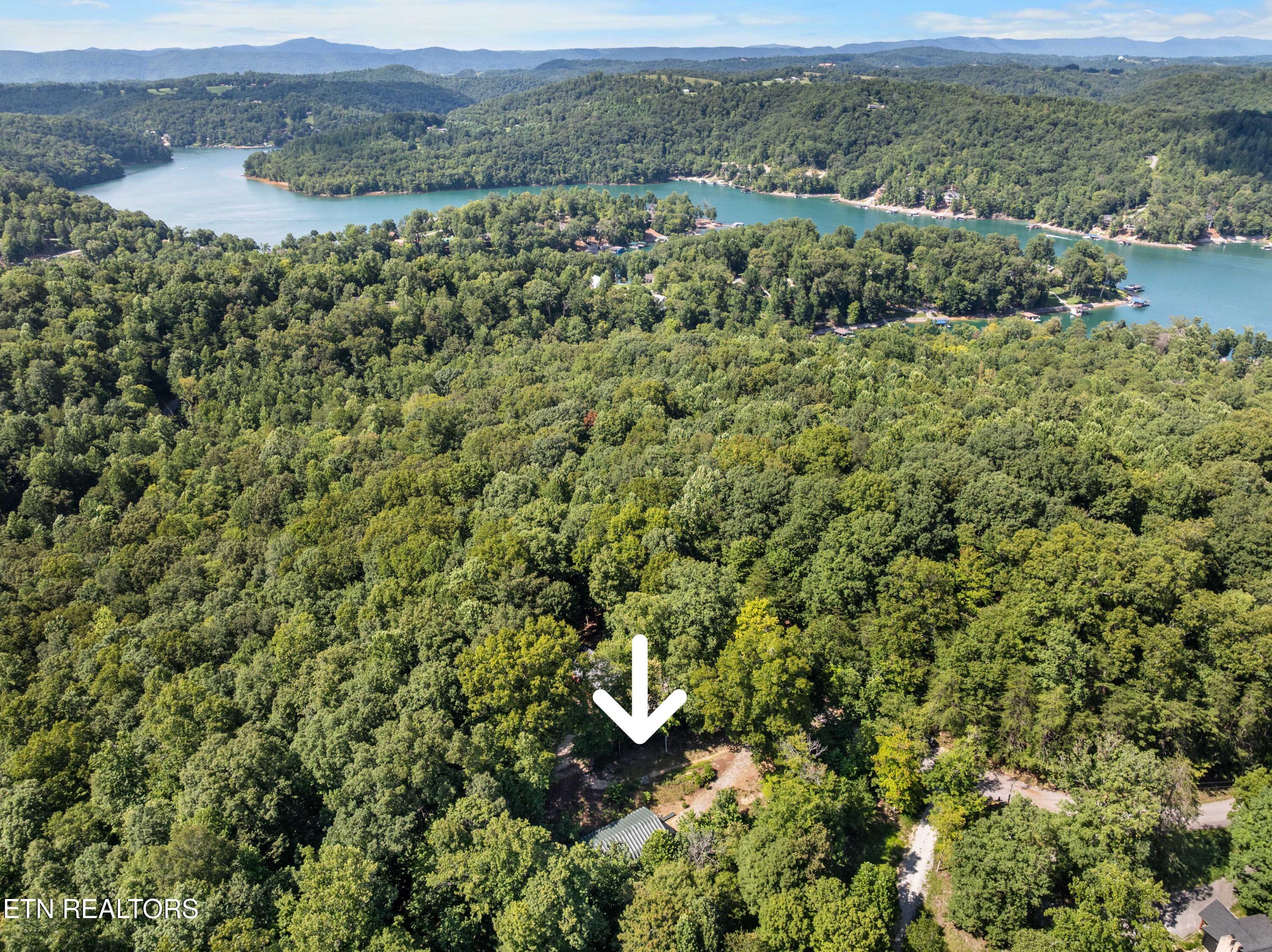 598 Hiawassee View Drive Jacksboro TN 37757