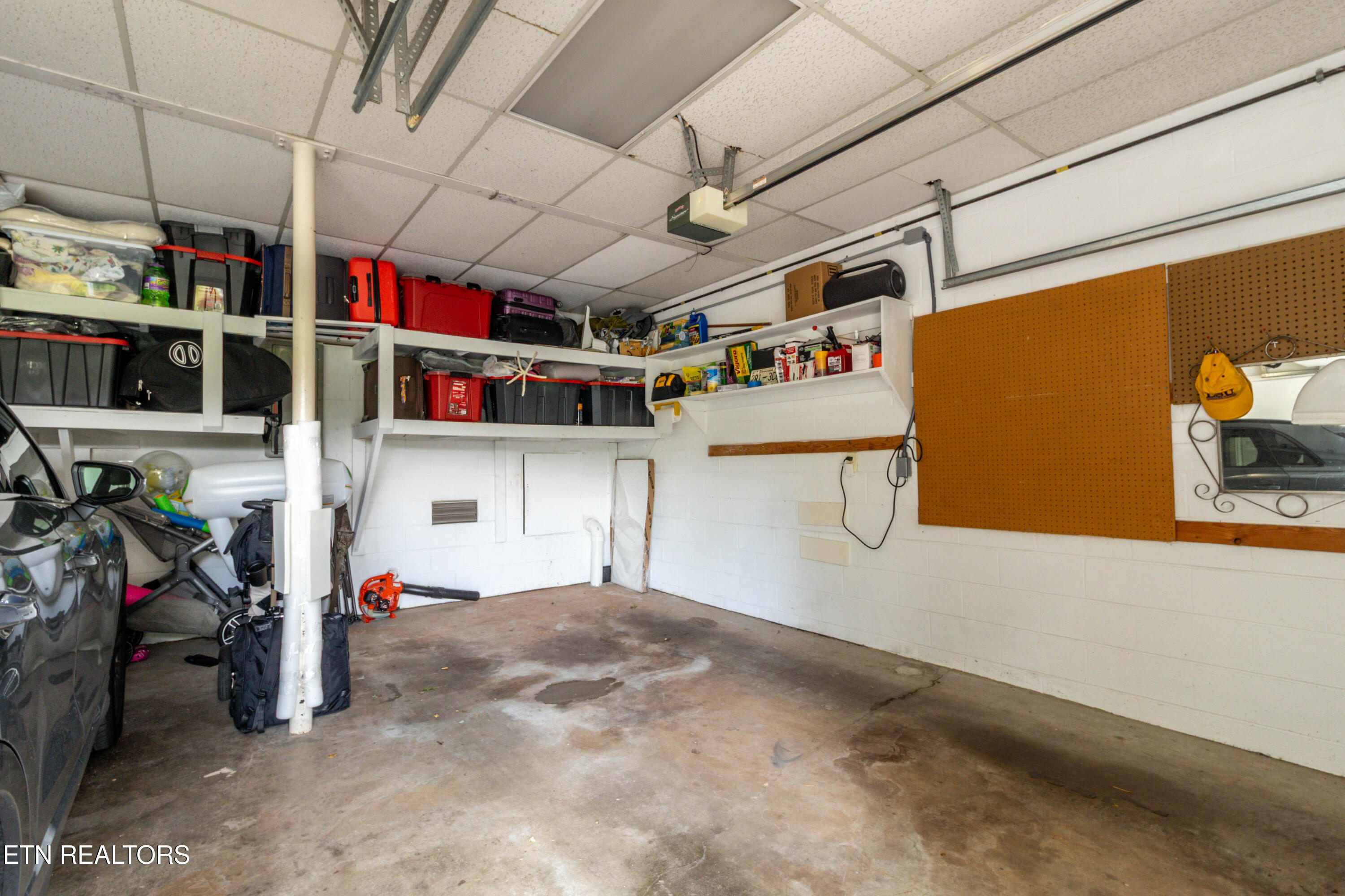 1960 Cherokee Bluff Drive Knoxville TN 37920