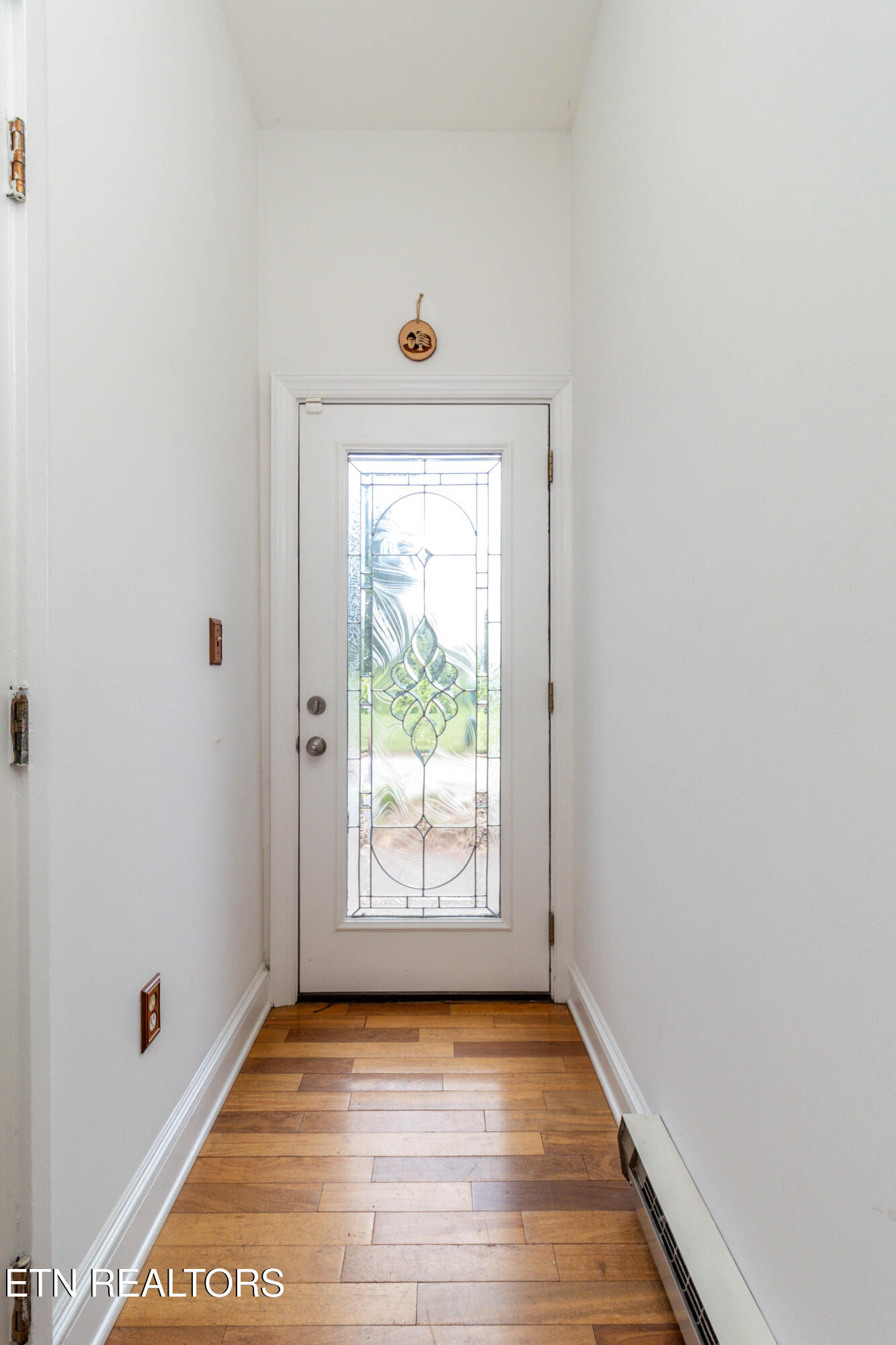 1960 Cherokee Bluff Drive Knoxville TN 37920