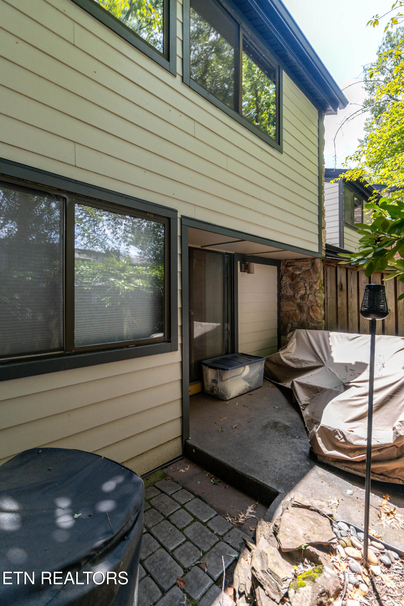 1960 Cherokee Bluff Drive Knoxville TN 37920