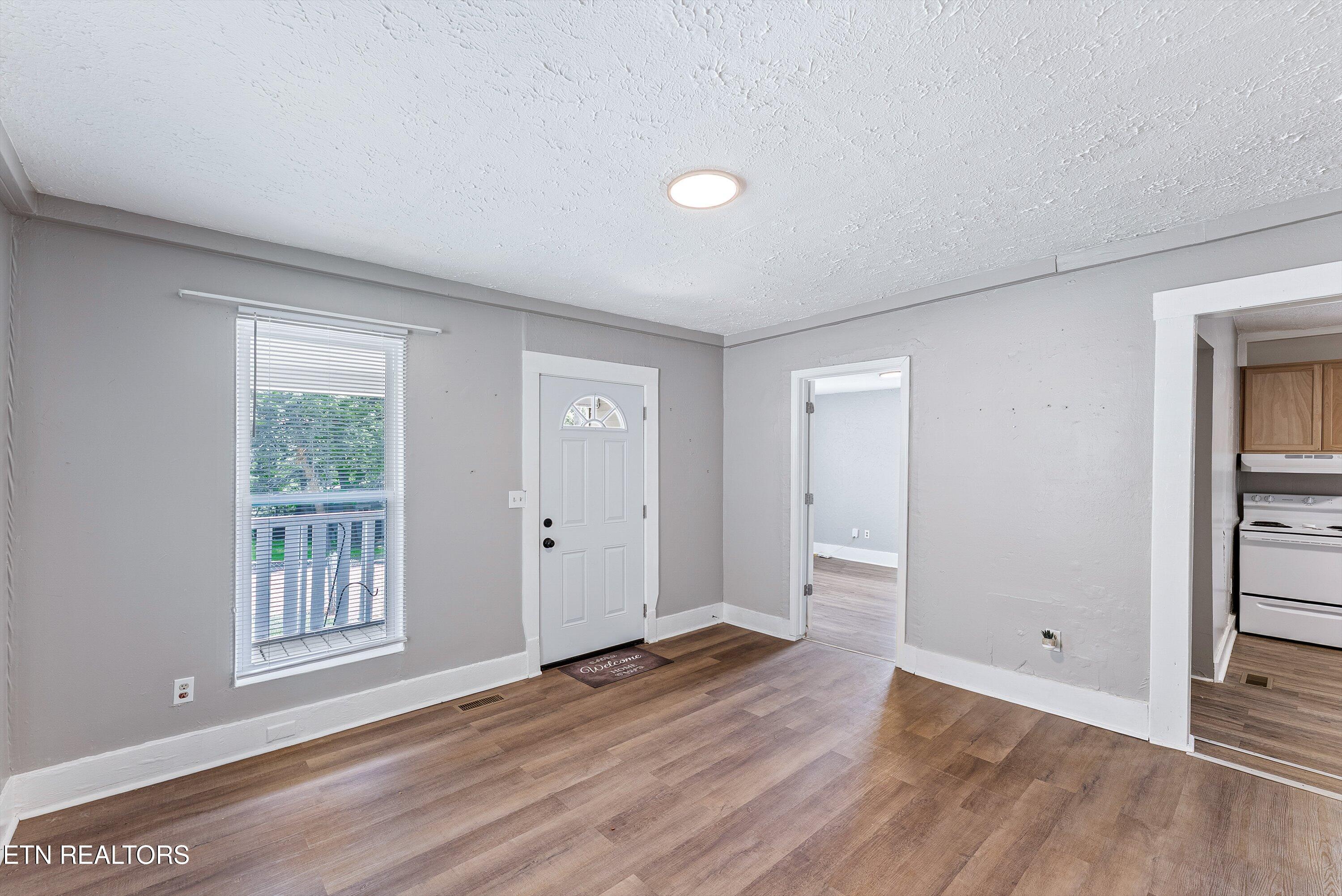 2123 Vermont Avenue Knoxville TN 37921