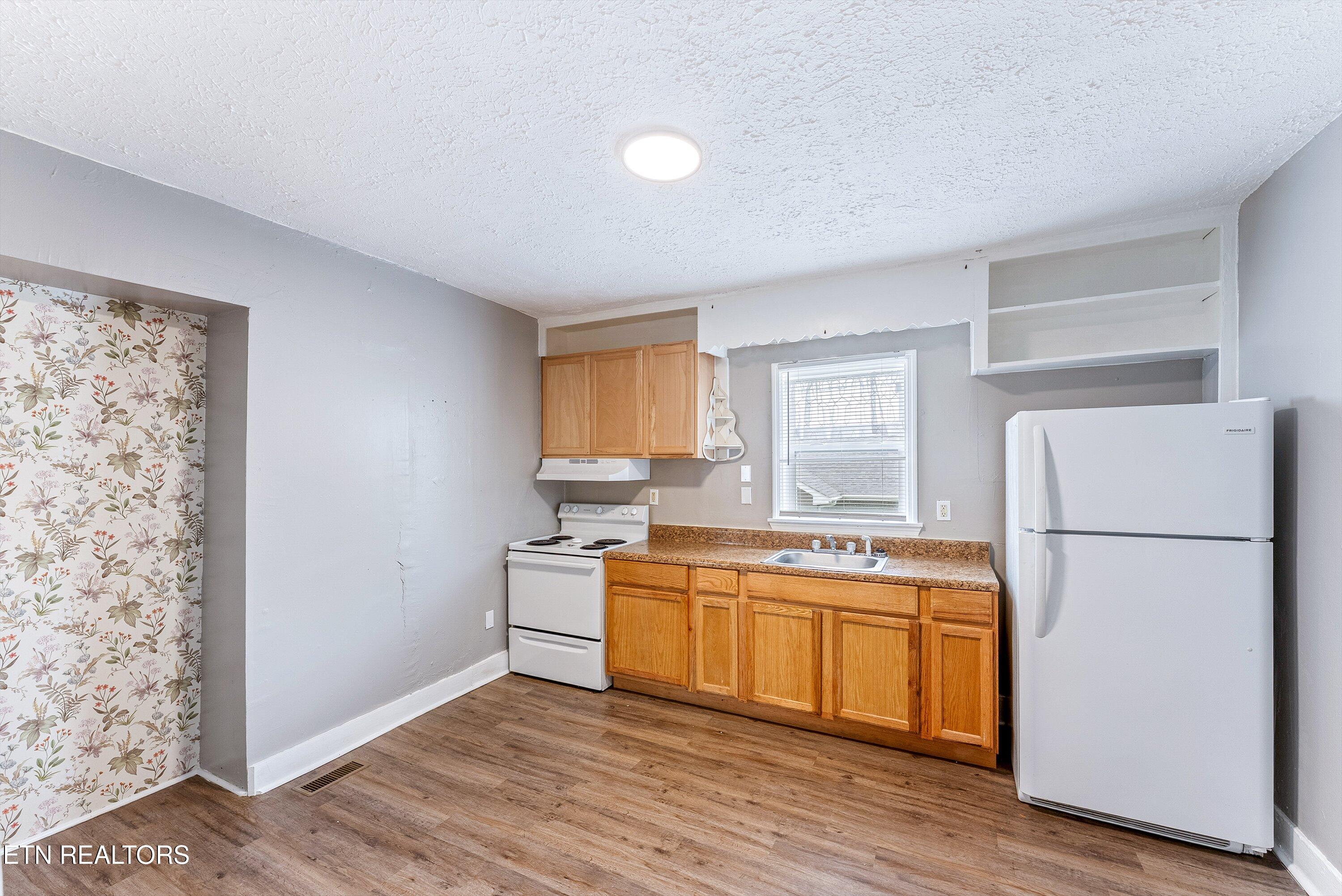 2123 Vermont Avenue Knoxville TN 37921