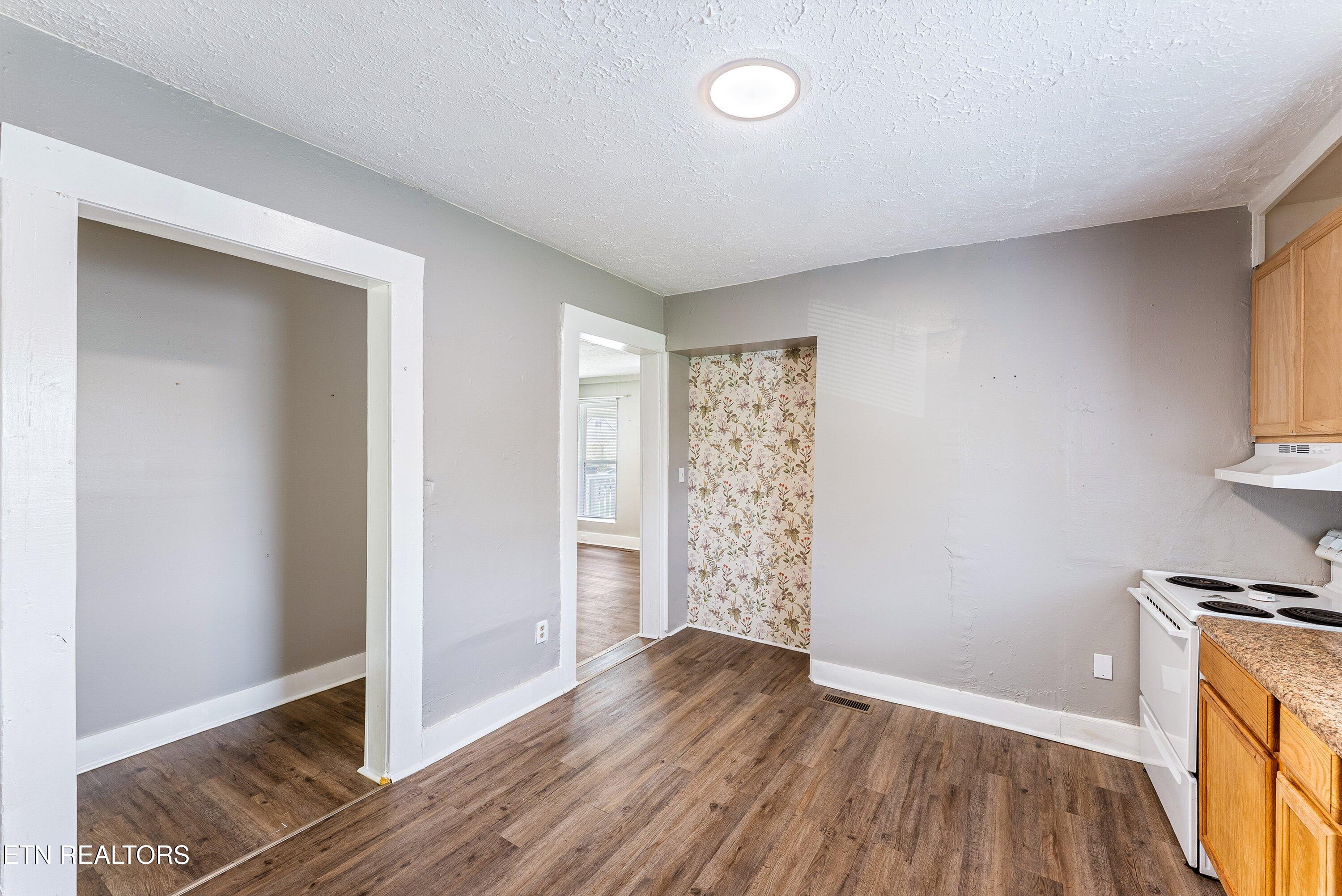 2123 Vermont Avenue Knoxville TN 37921